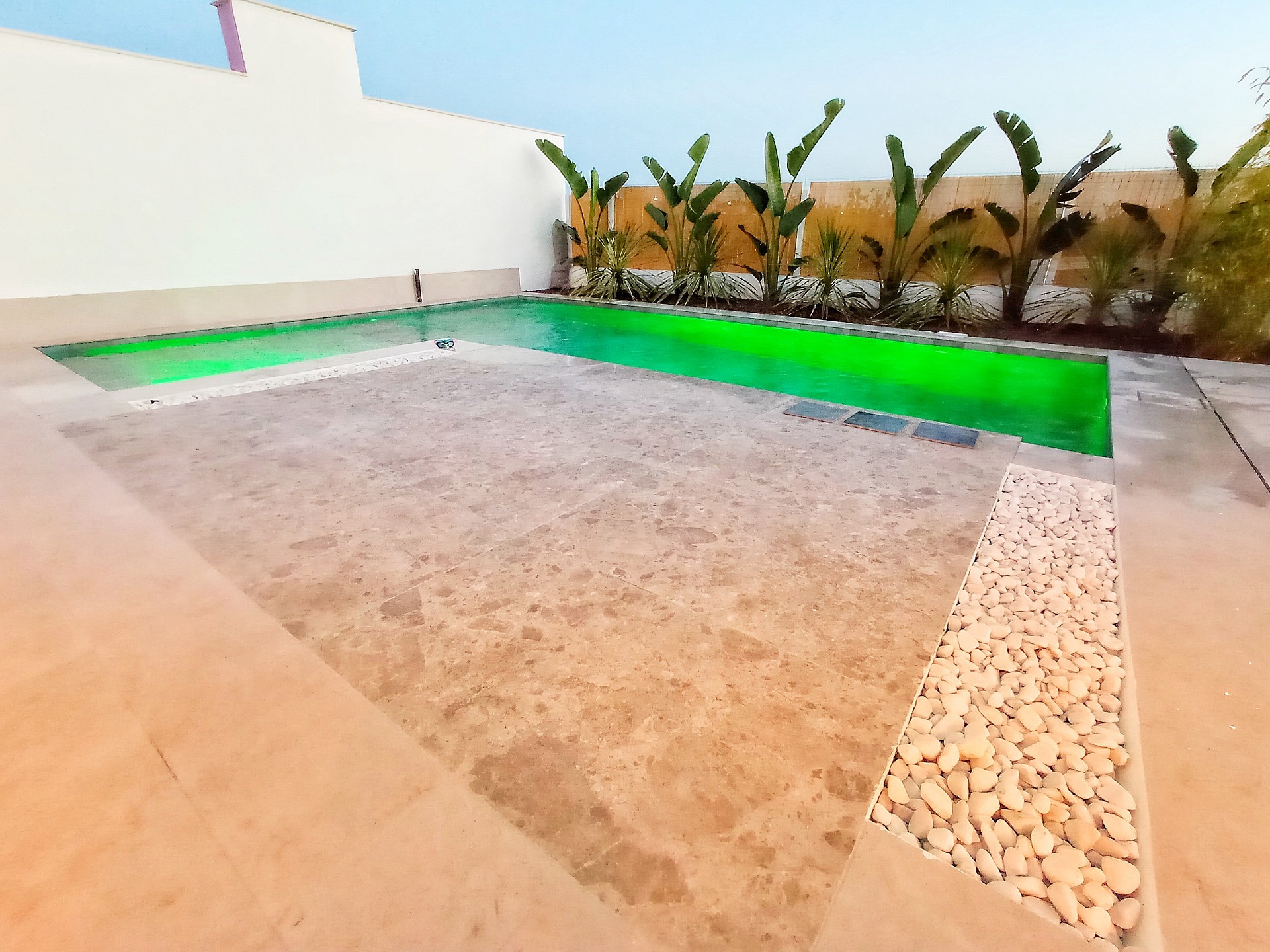 Resale - 3 Bedroom 2 Bathroom Villa in Benijófar -  - Alicante