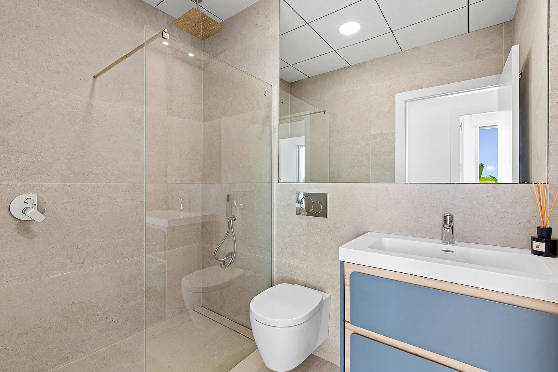 Resale - 3 Bedroom 2 Bathroom Villa in Benijófar -  - Alicante