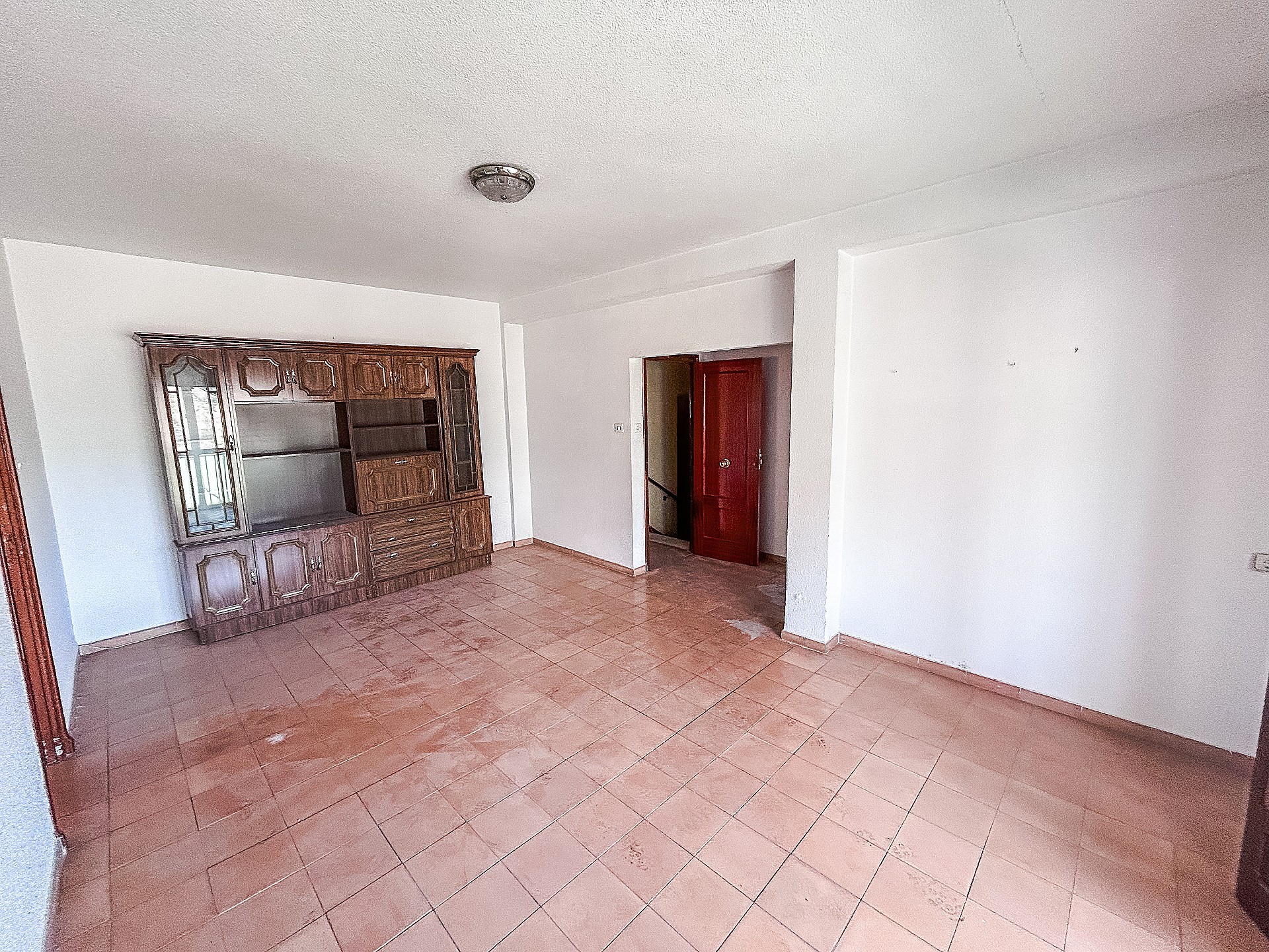 Resale - 6 Bedroom 2 Bathroom Restoration Project in Petrer -  - Alicante