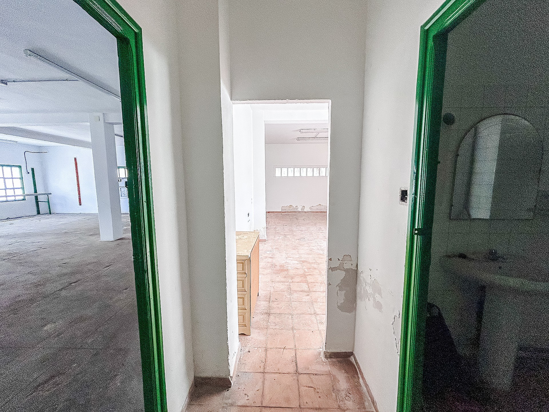 Resale - 6 Bedroom 2 Bathroom Restoration Project in Petrer -  - Alicante