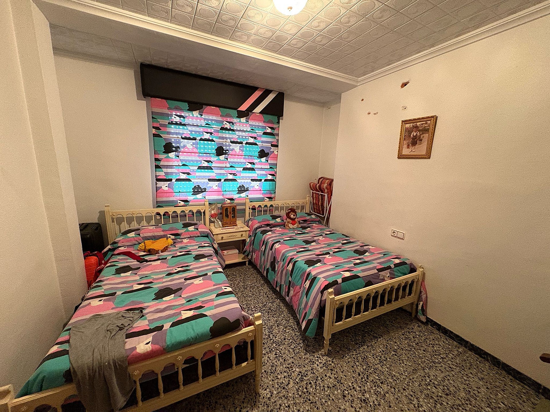 Resale - 4 Bedroom 1 Bathroom Country house in Petrer -  - Alicante