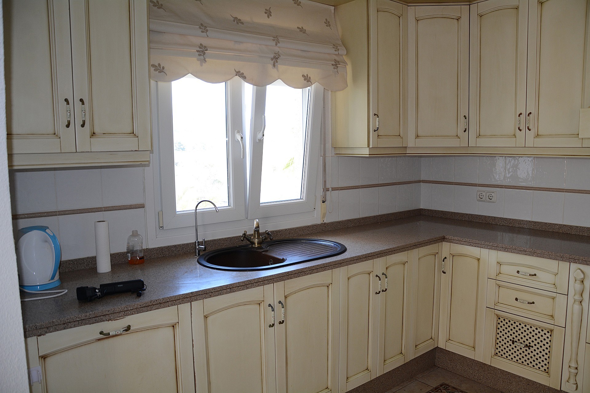 Sold - 3 Bedroom 3 Bathroom Villa in Hondon de las Nieves -  - Alicante