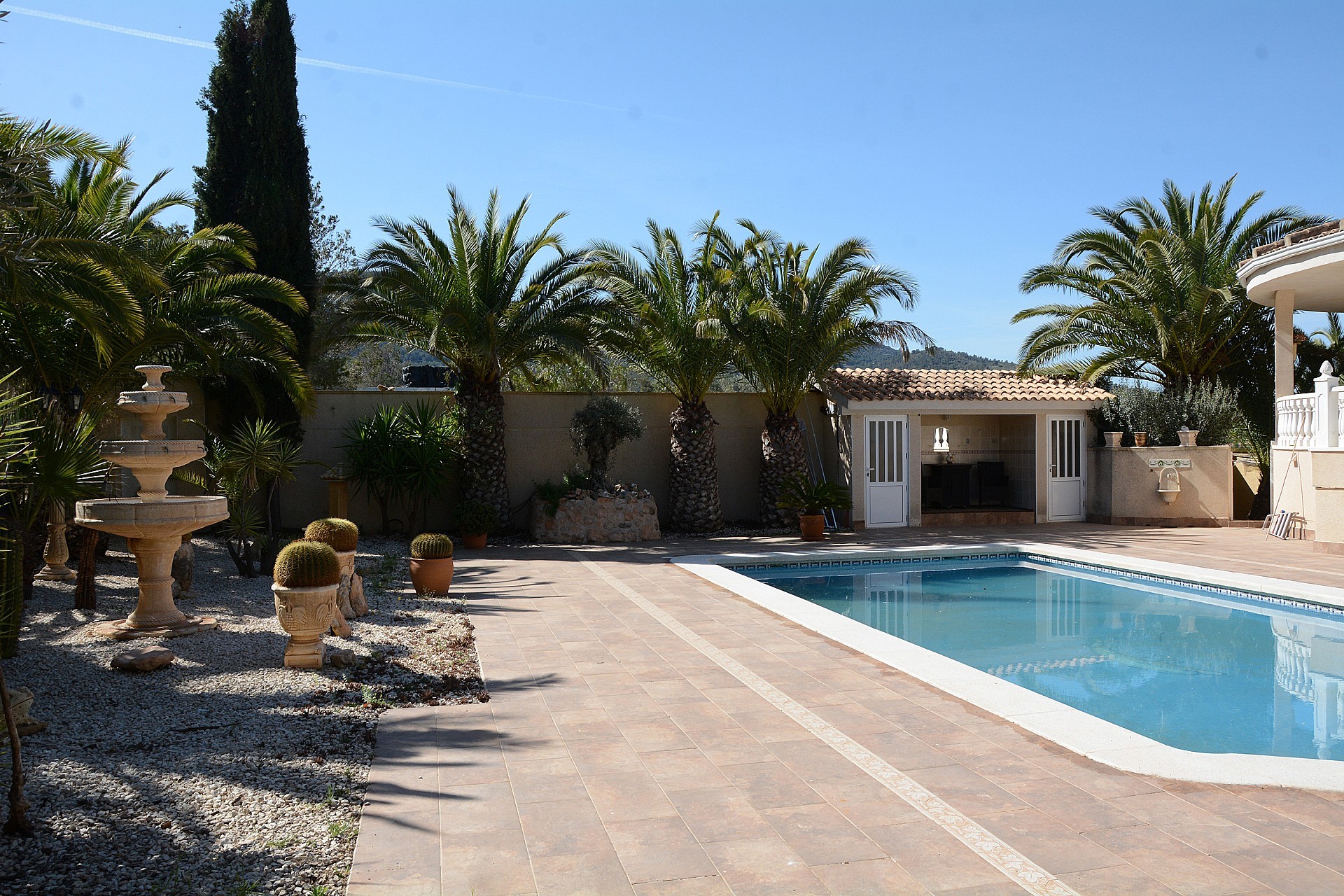 Sold - 3 Bedroom 3 Bathroom Villa in Hondon de las Nieves -  - Alicante