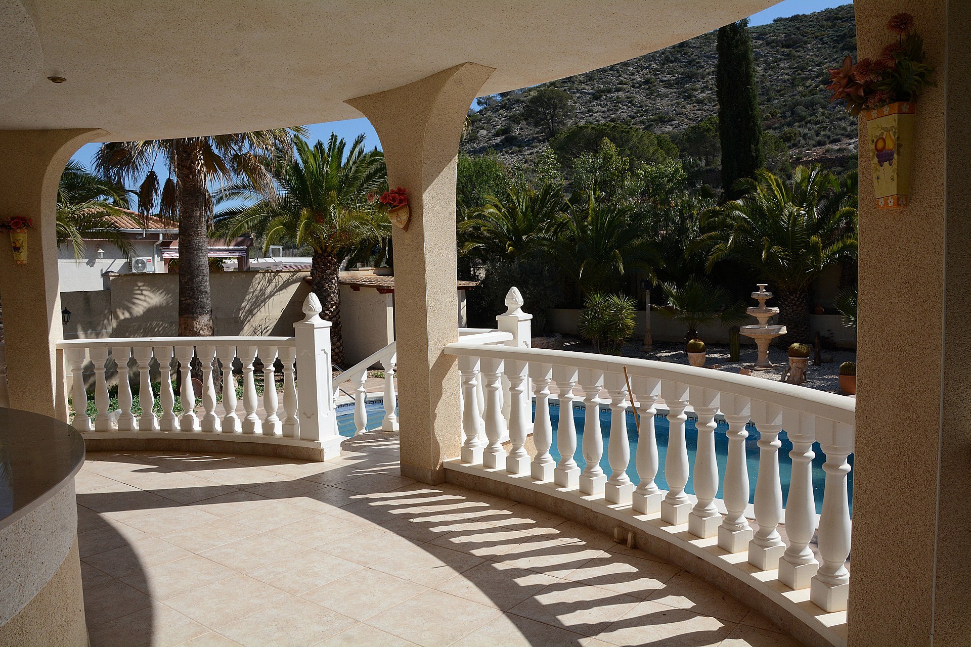 Sold - 3 Bedroom 3 Bathroom Villa in Hondon de las Nieves -  - Alicante