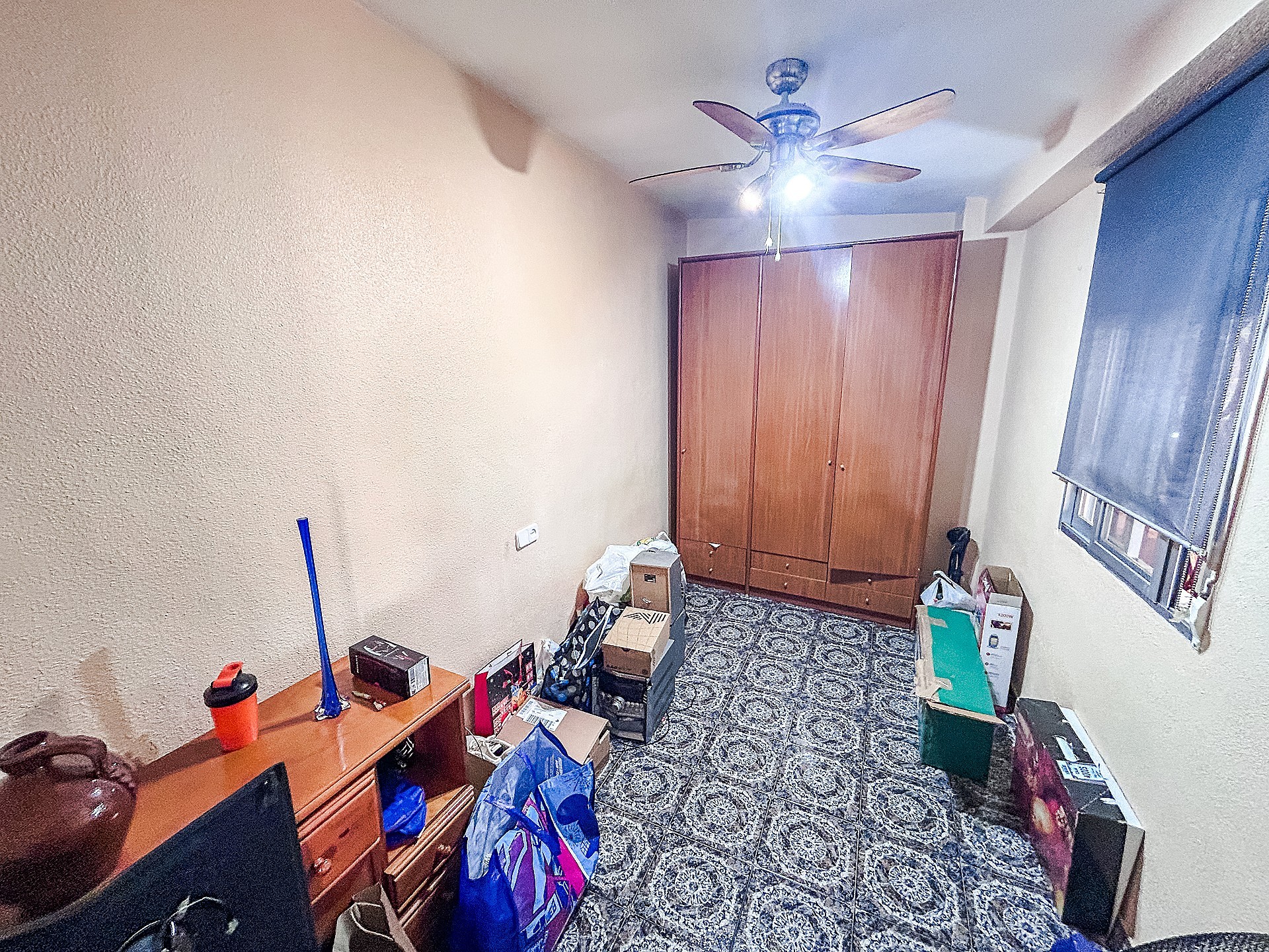 Resale - 4 Bedroom 1 Bathroom Country house in Monforte del Cid -  - Alicante