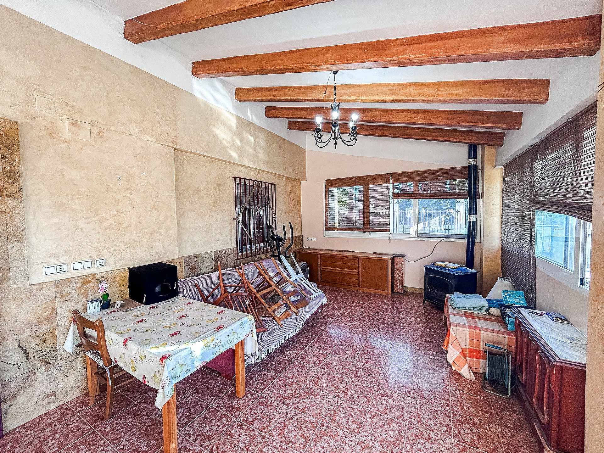 Resale - 4 Bedroom 1 Bathroom Country house in Monforte del Cid -  - Alicante