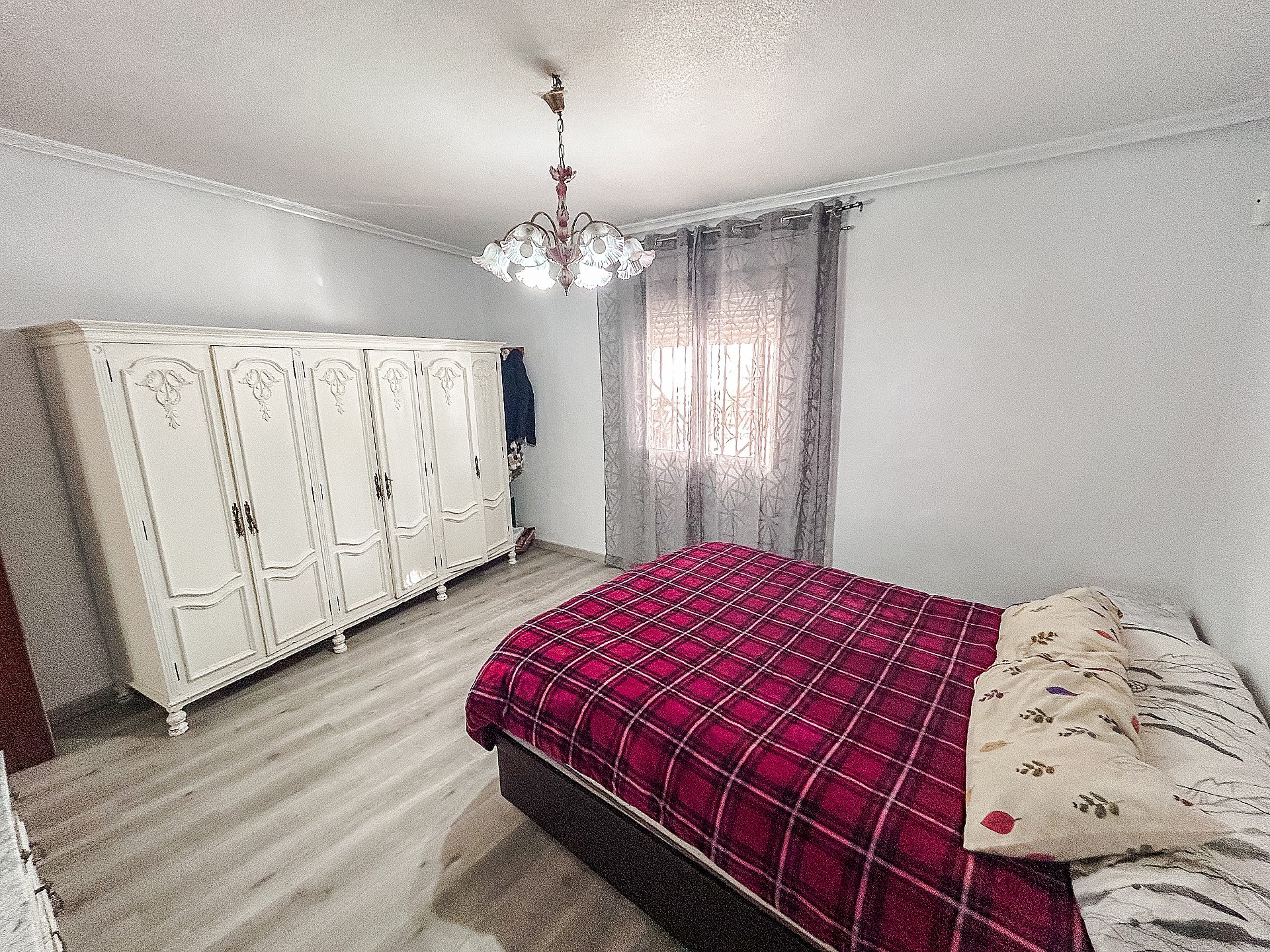 Resale - 4 Bedroom 1 Bathroom Country house in Monforte del Cid -  - Alicante