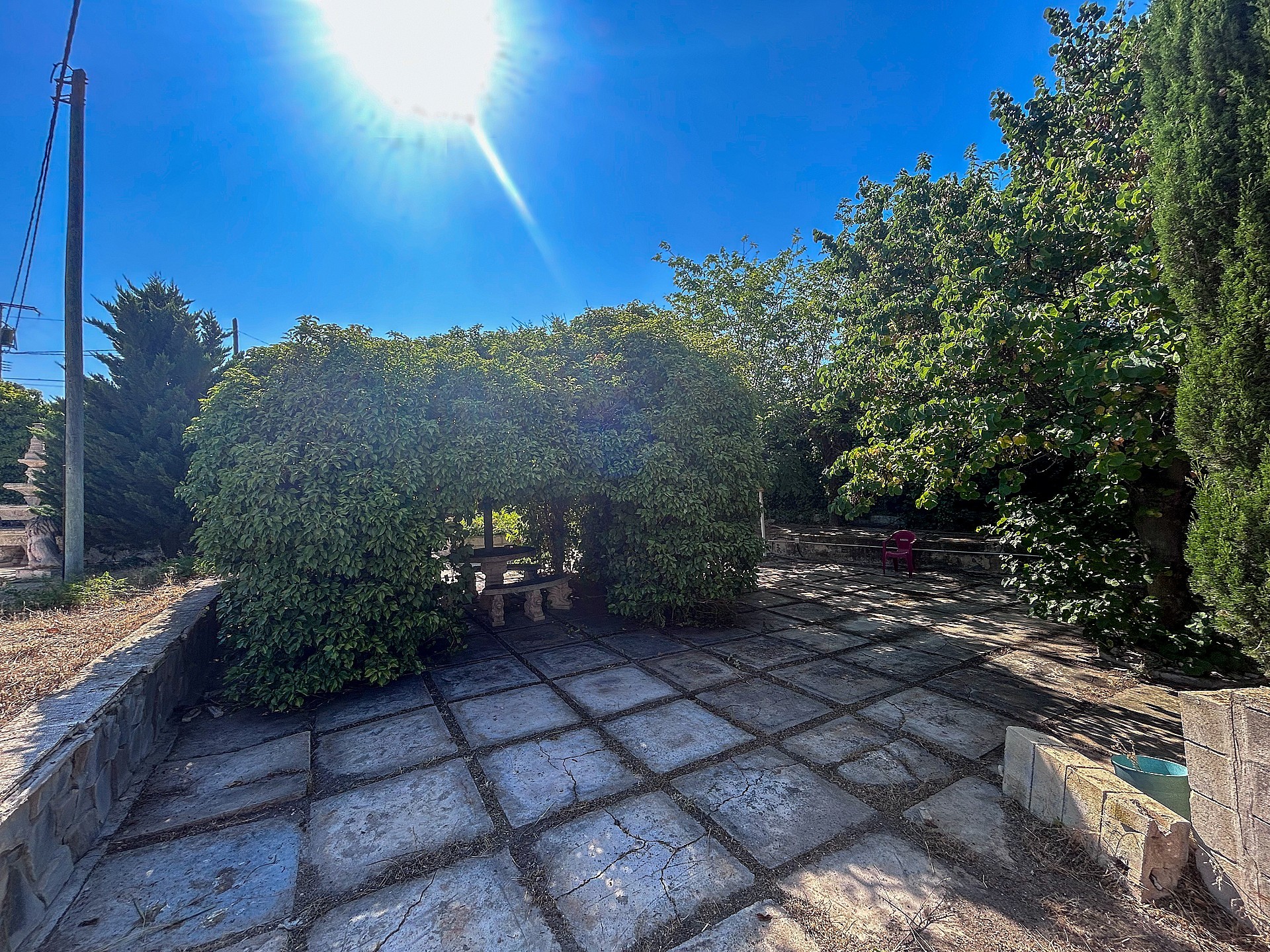 Resale - 4 Bedroom 2 Bathroom Country house in Sax -  - Alicante