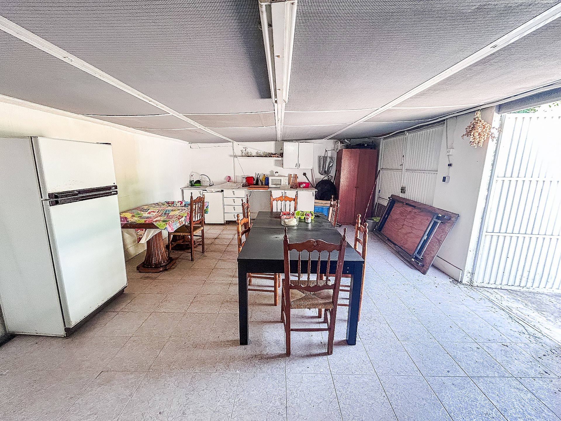 Resale - 4 Bedroom 2 Bathroom Country house in Sax -  - Alicante