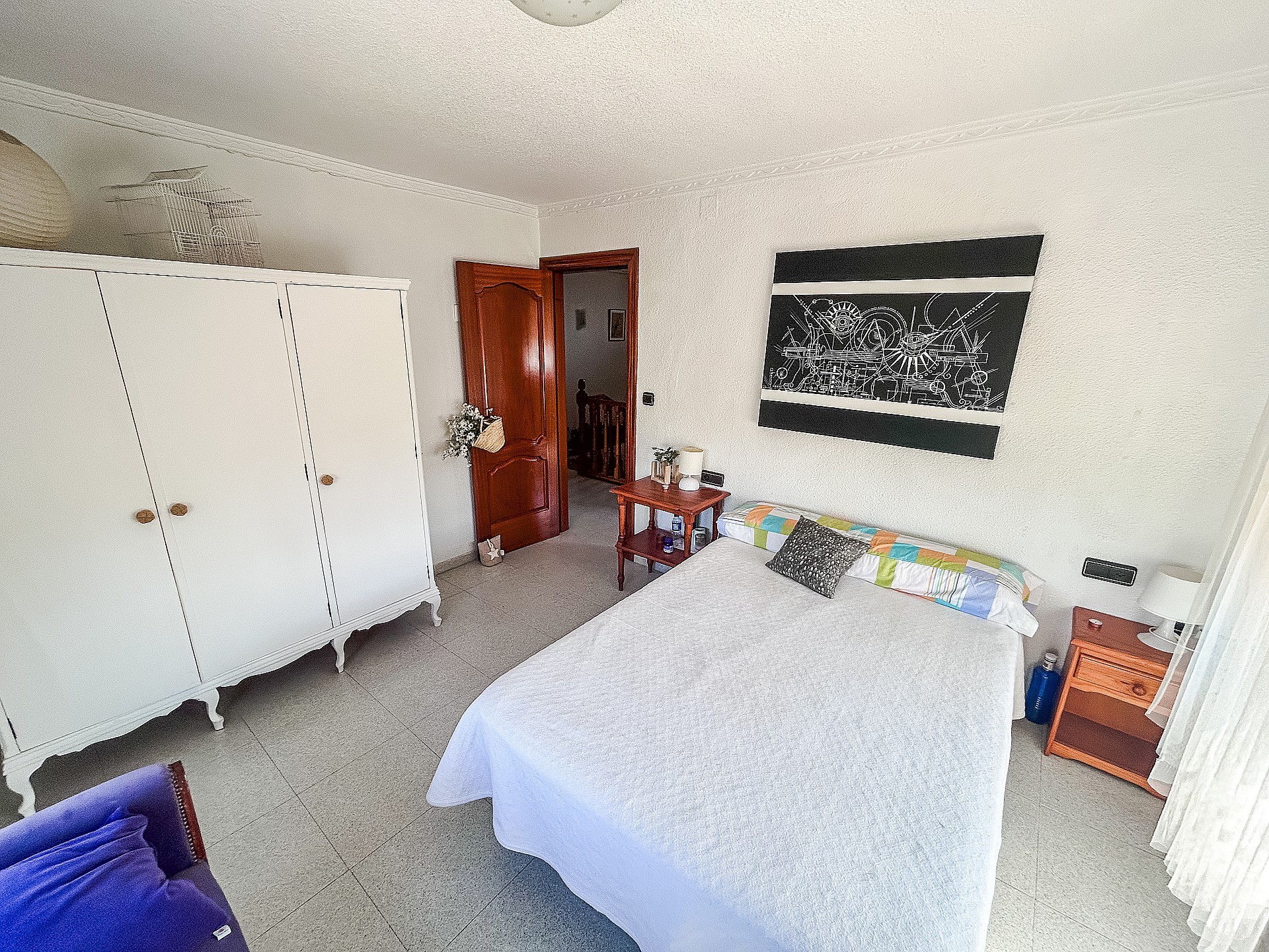 Resale - 4 Bedroom 2 Bathroom Country house in Sax -  - Alicante