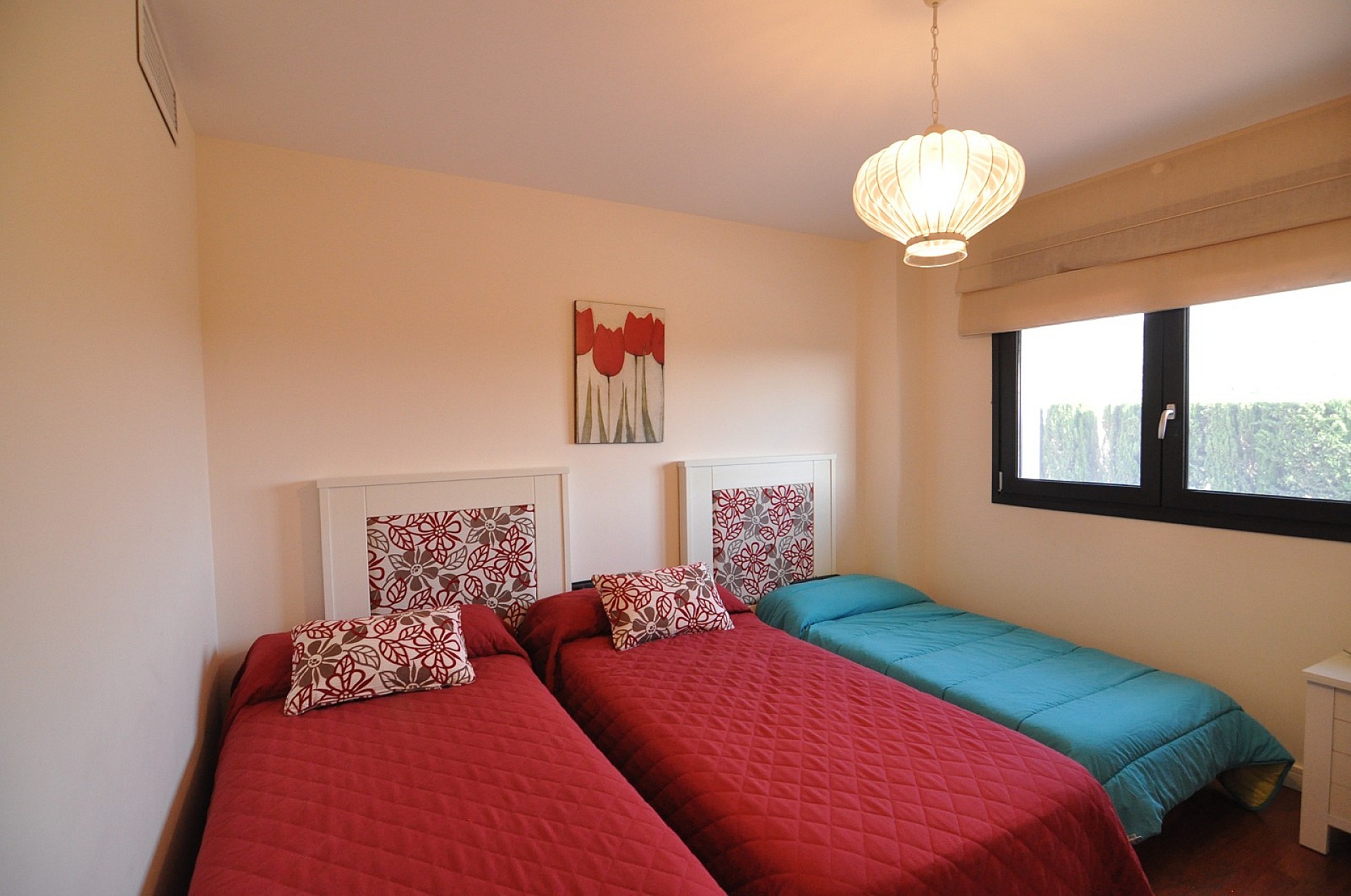 Resale - 4 Bedroom 2 Bathroom Villa in Villena -  - Alicante