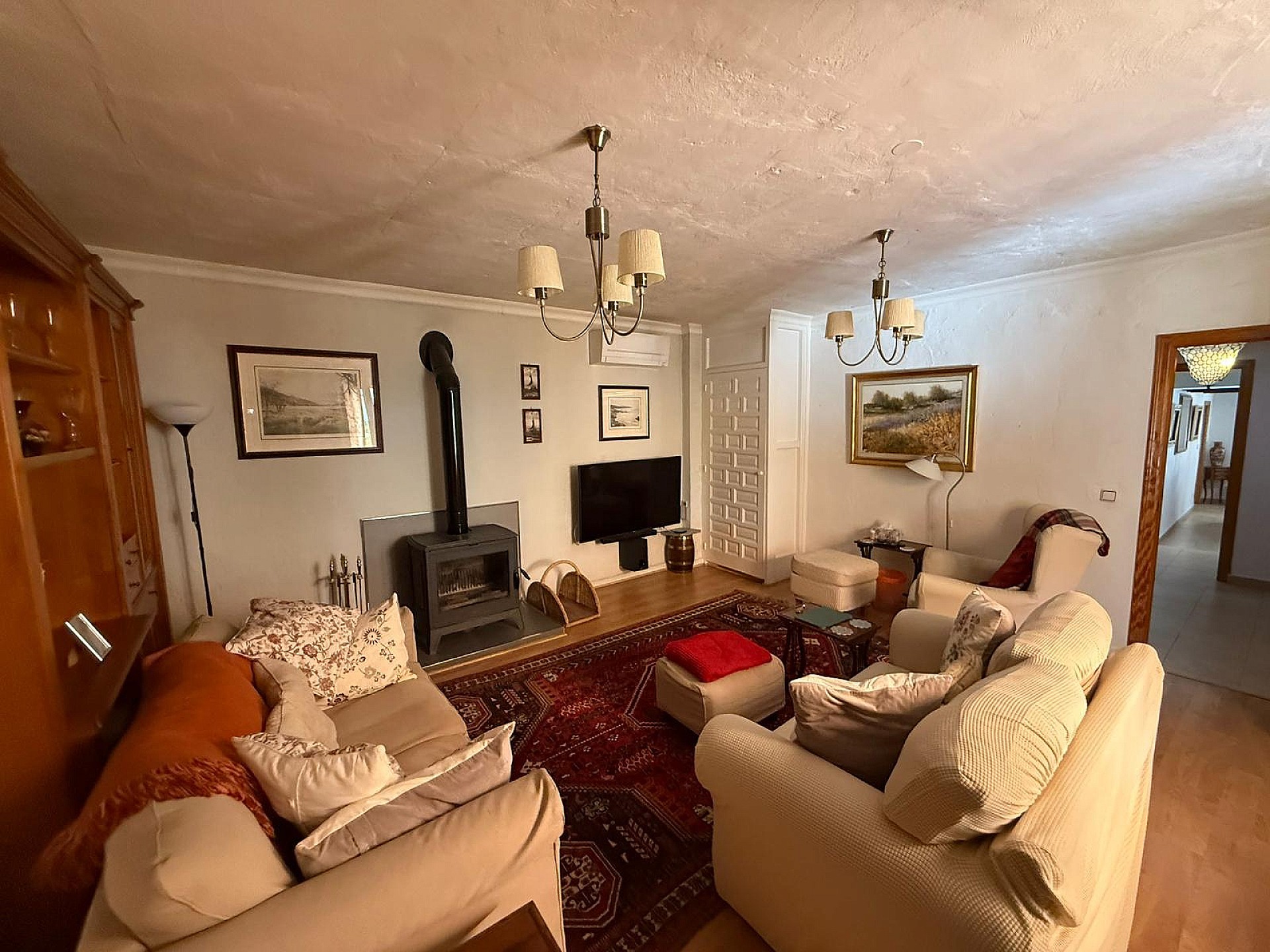 Resale - 5 Bedroom 3 Bathroom Country house in Castalla -  - Alicante