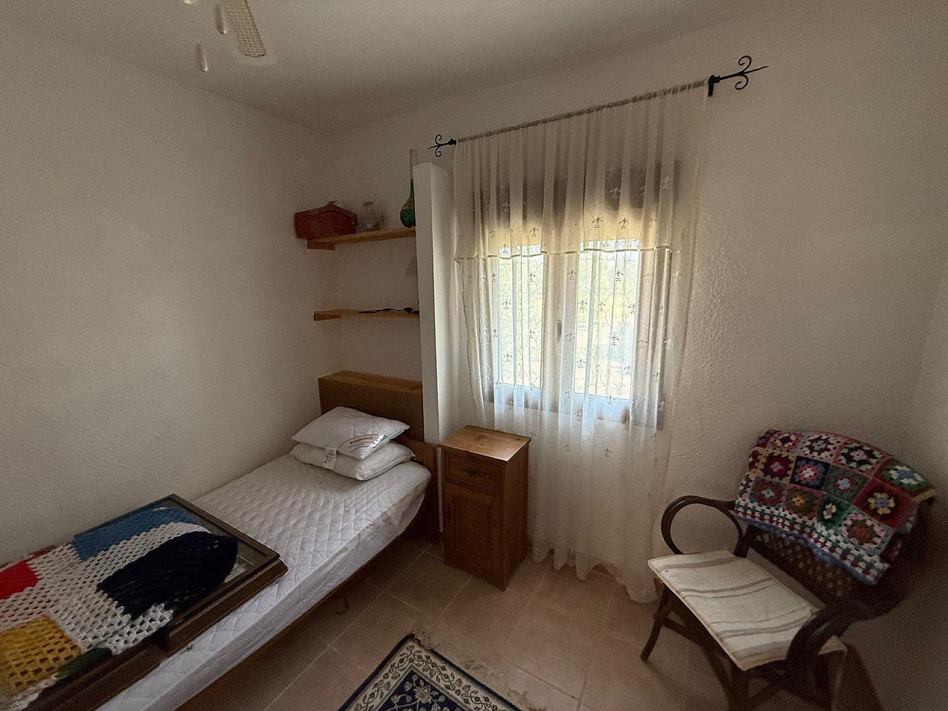 Resale - 5 Bedroom 3 Bathroom Country house in Castalla -  - Alicante