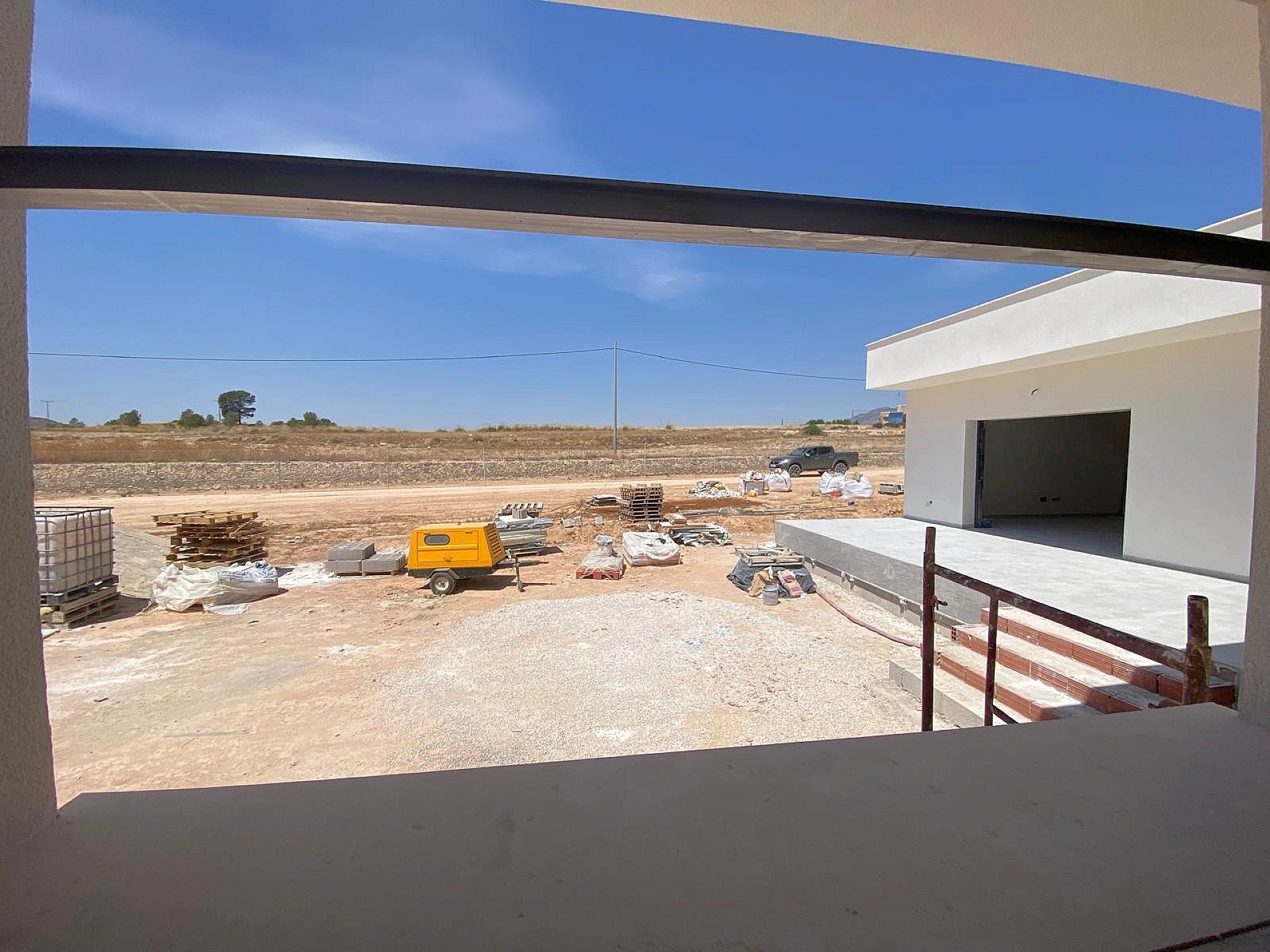 Resale - 3 Bedroom 2 Bathroom Villa in Caballusa -  - Alicante