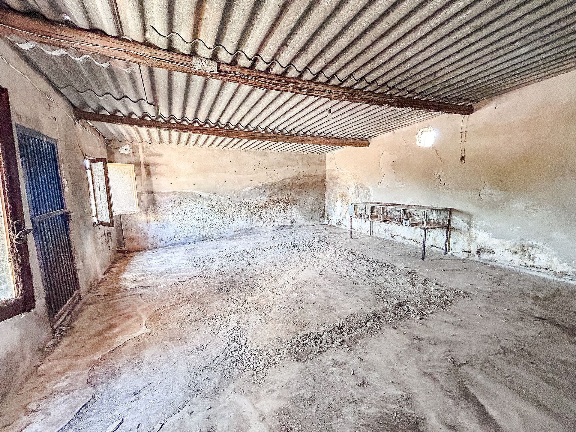 Resale - 3 Bedroom Country house in Monóvar -  - Alicante