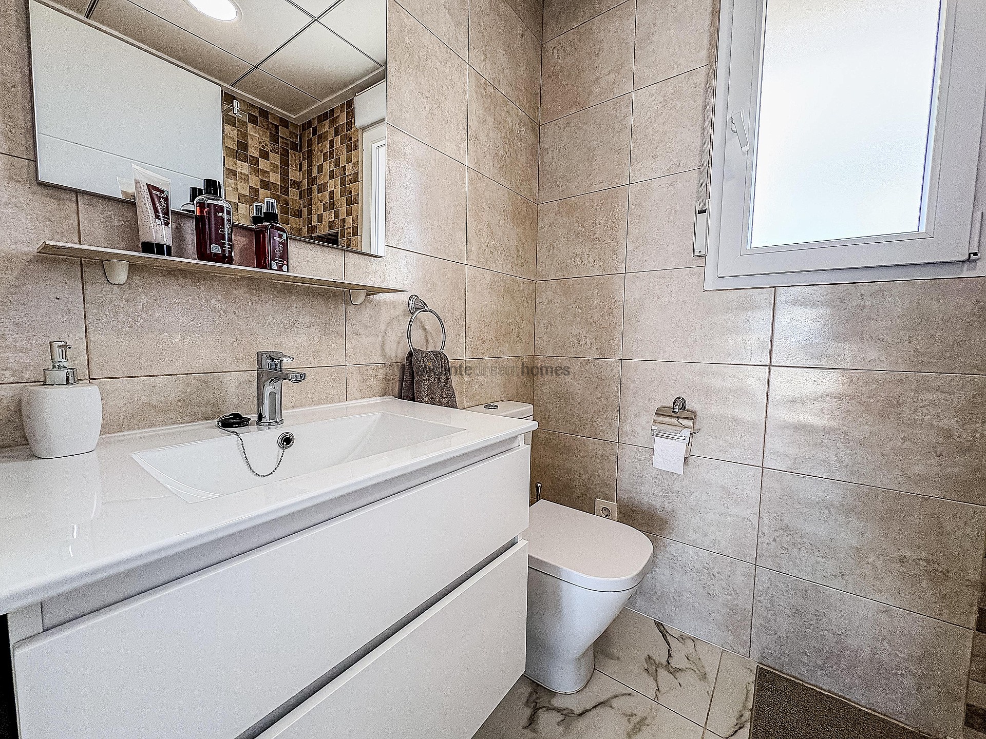 Resale - 4 Bedroom 5 Bathroom Villa in Pinoso - , Pinoso, Alicante, Spain - Alicante