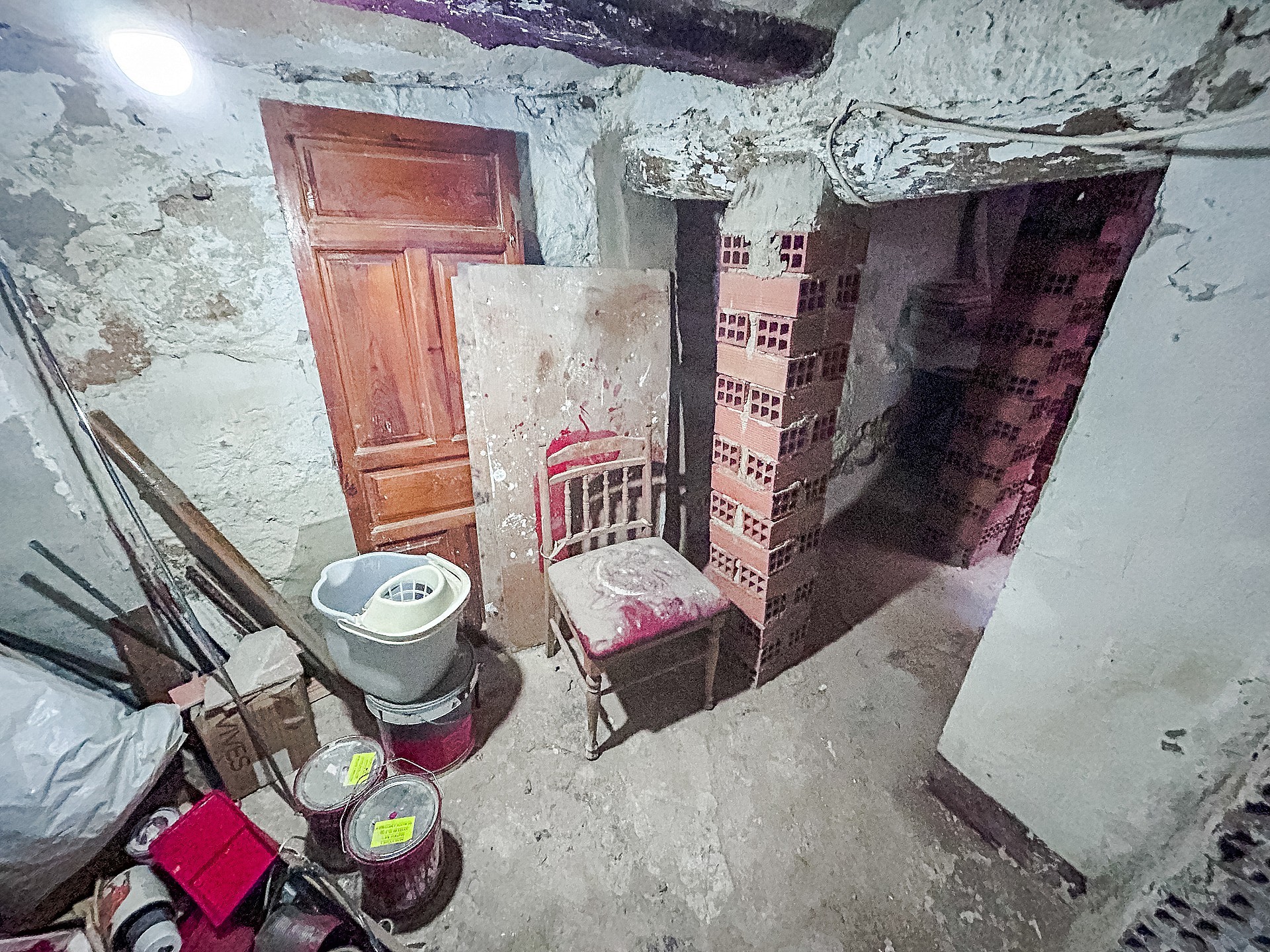 Sold - 4 Bedroom 2 Bathroom Townhouse in Onil -  - Alicante