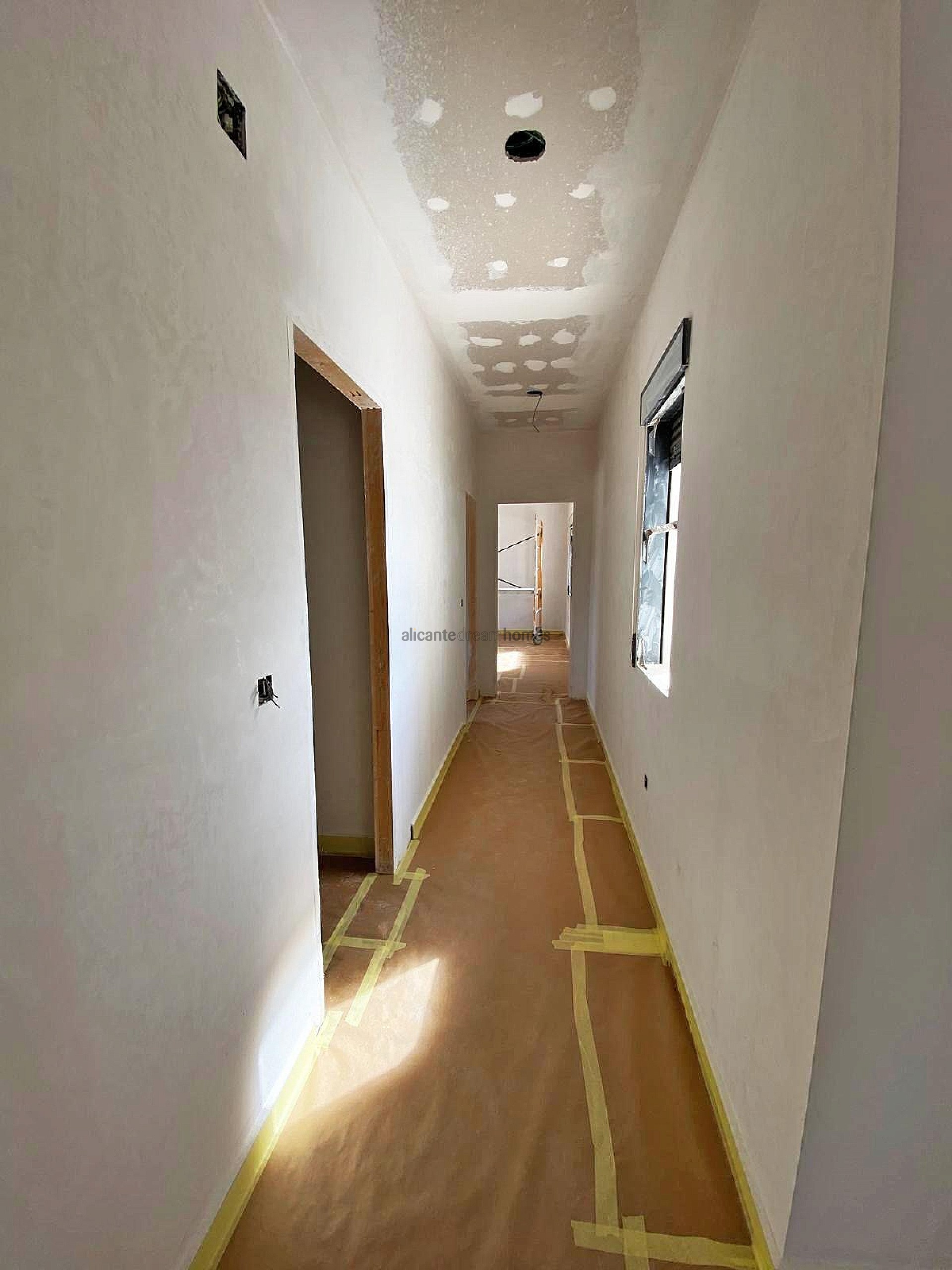 Resale - 3 Bedroom 2 Bathroom Villa in Pinoso - , Pinoso, Alicante, Spain - Alicante