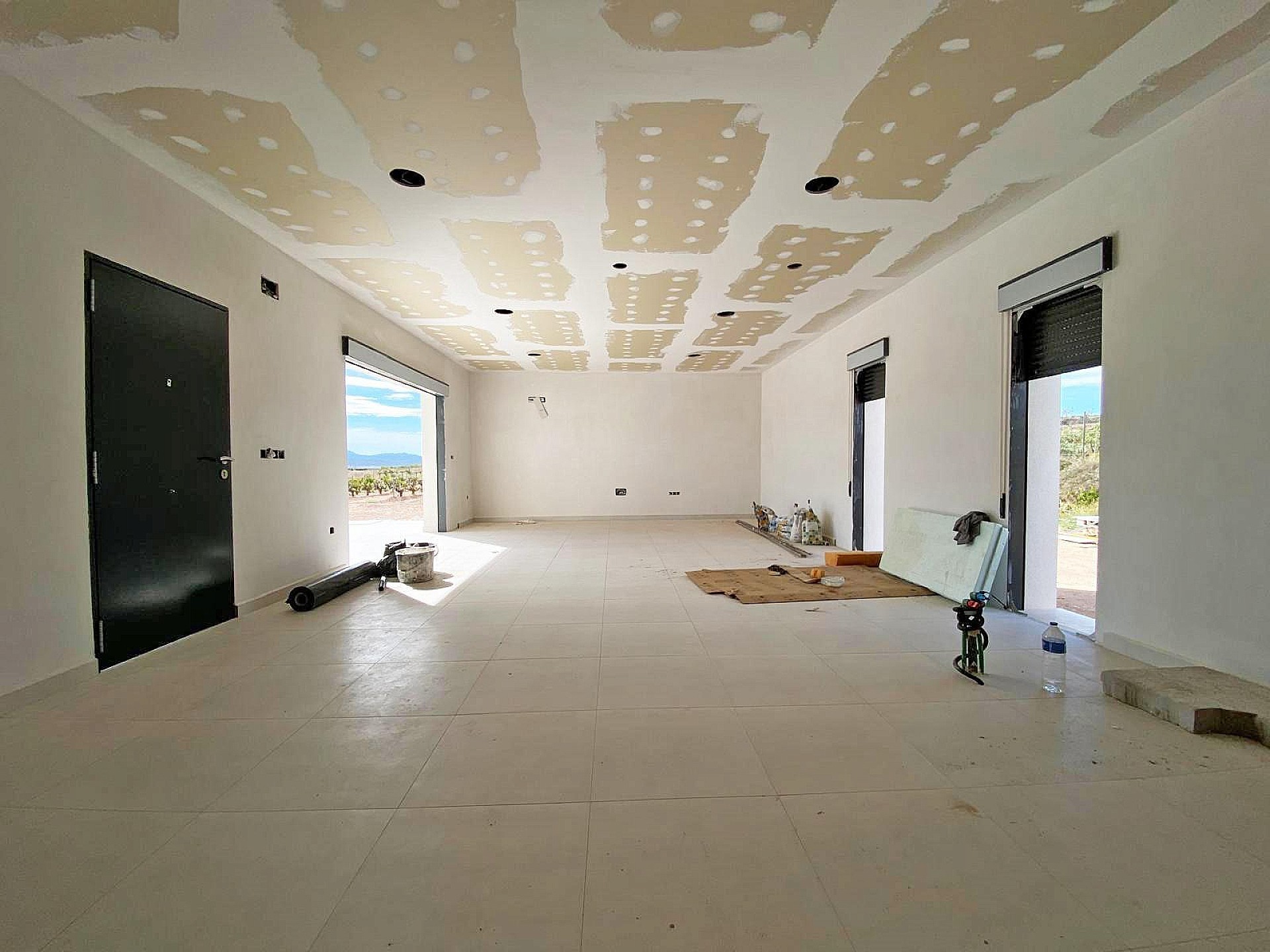 Resale - 3 Bedroom 2 Bathroom Villa in Pinoso -  - Alicante