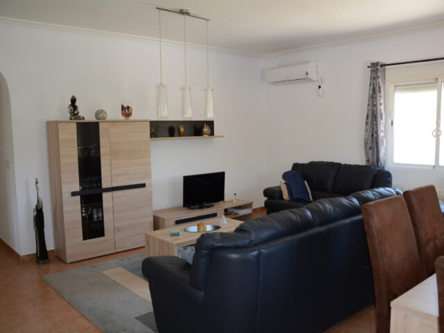 Resale - 3 Bedroom 2 Bathroom Villa in Macisvenda -  - Murcia