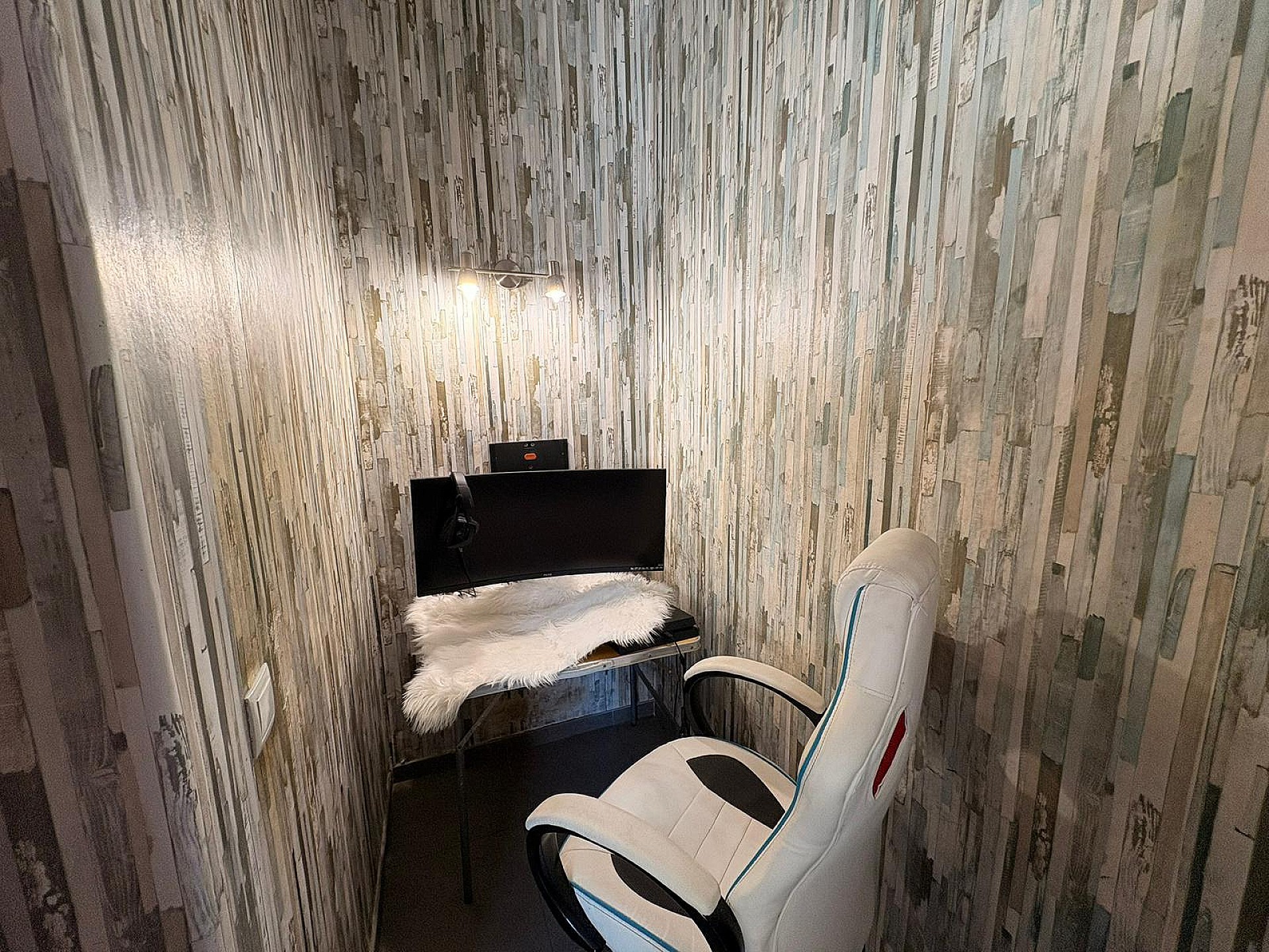 Resale - 8 Bedroom 6 Bathroom Villa in Castalla -  - Alicante