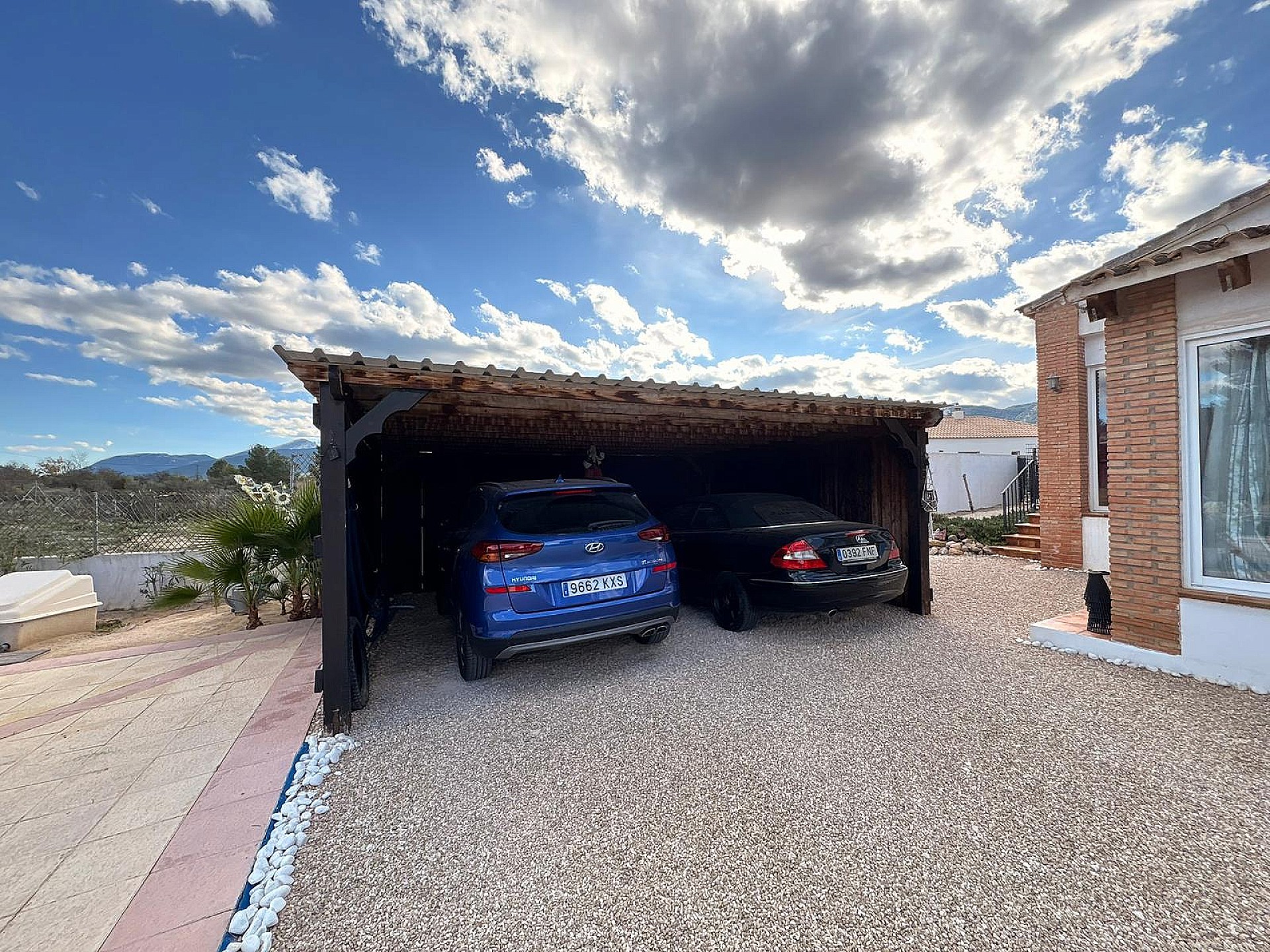 Resale - 8 Bedroom 6 Bathroom Villa in Castalla -  - Alicante