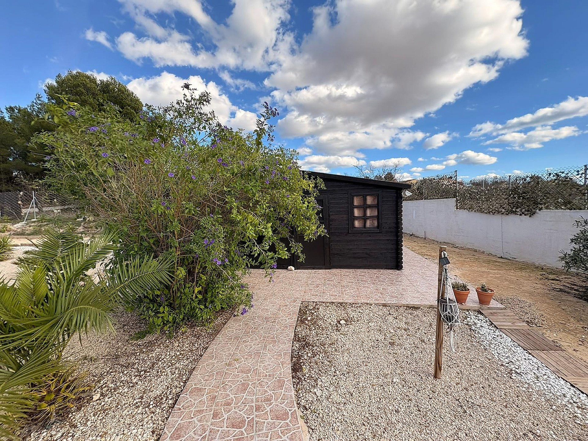 Resale - 8 Bedroom 6 Bathroom Villa in Castalla -  - Alicante