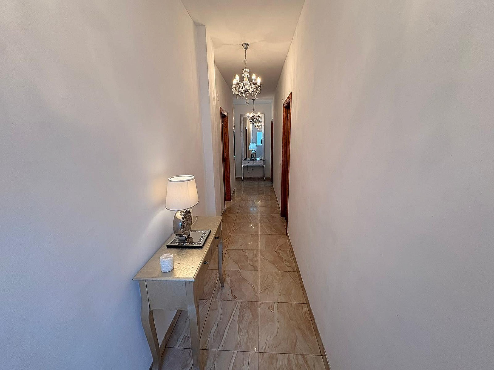 Resale - 8 Bedroom 6 Bathroom Villa in Castalla -  - Alicante