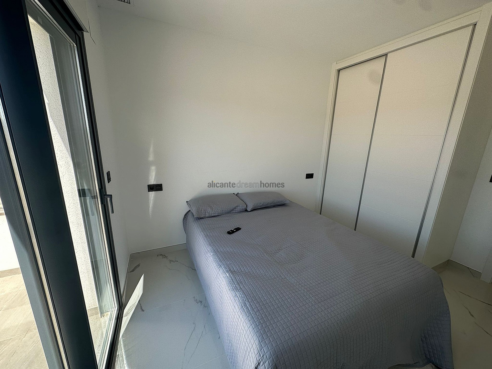 Resale - 4 Bedroom 3 Bathroom Villa in Pinoso - , Pinoso, Alicante, Spain - Alicante
