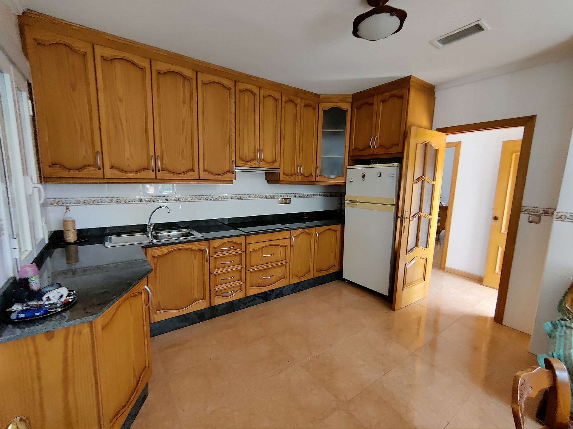 Resale - 3 Bedroom 2 Bathroom Villa in Crevillente -  - Alicante