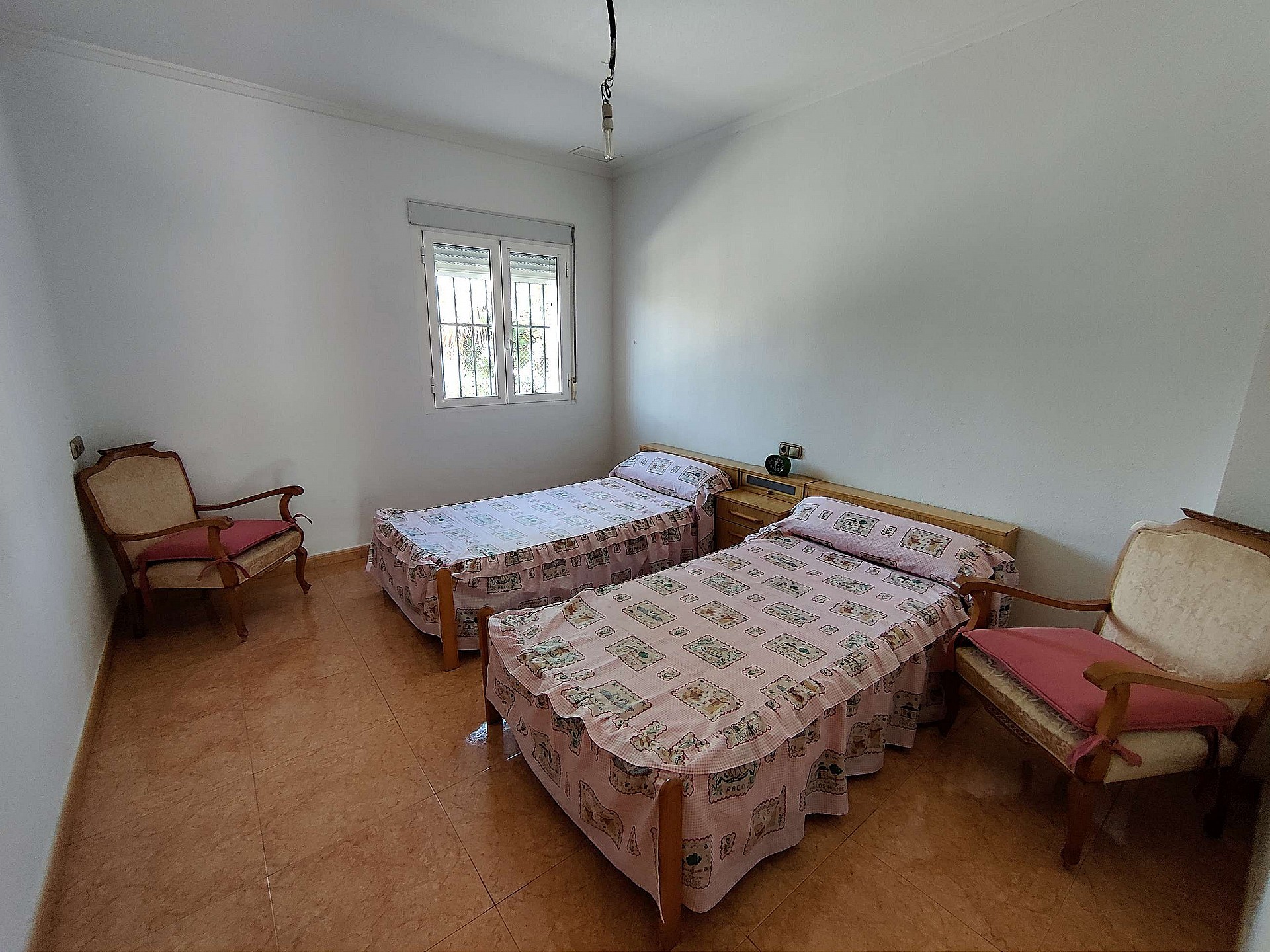 Resale - 3 Bedroom 2 Bathroom Villa in Crevillente -  - Alicante