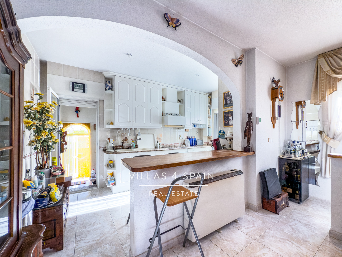 Resale - 4 Bedroom 3 Bathroom Villa In ciudad quesada La Marquesa Golf Course - av. del recorral  - Alicante