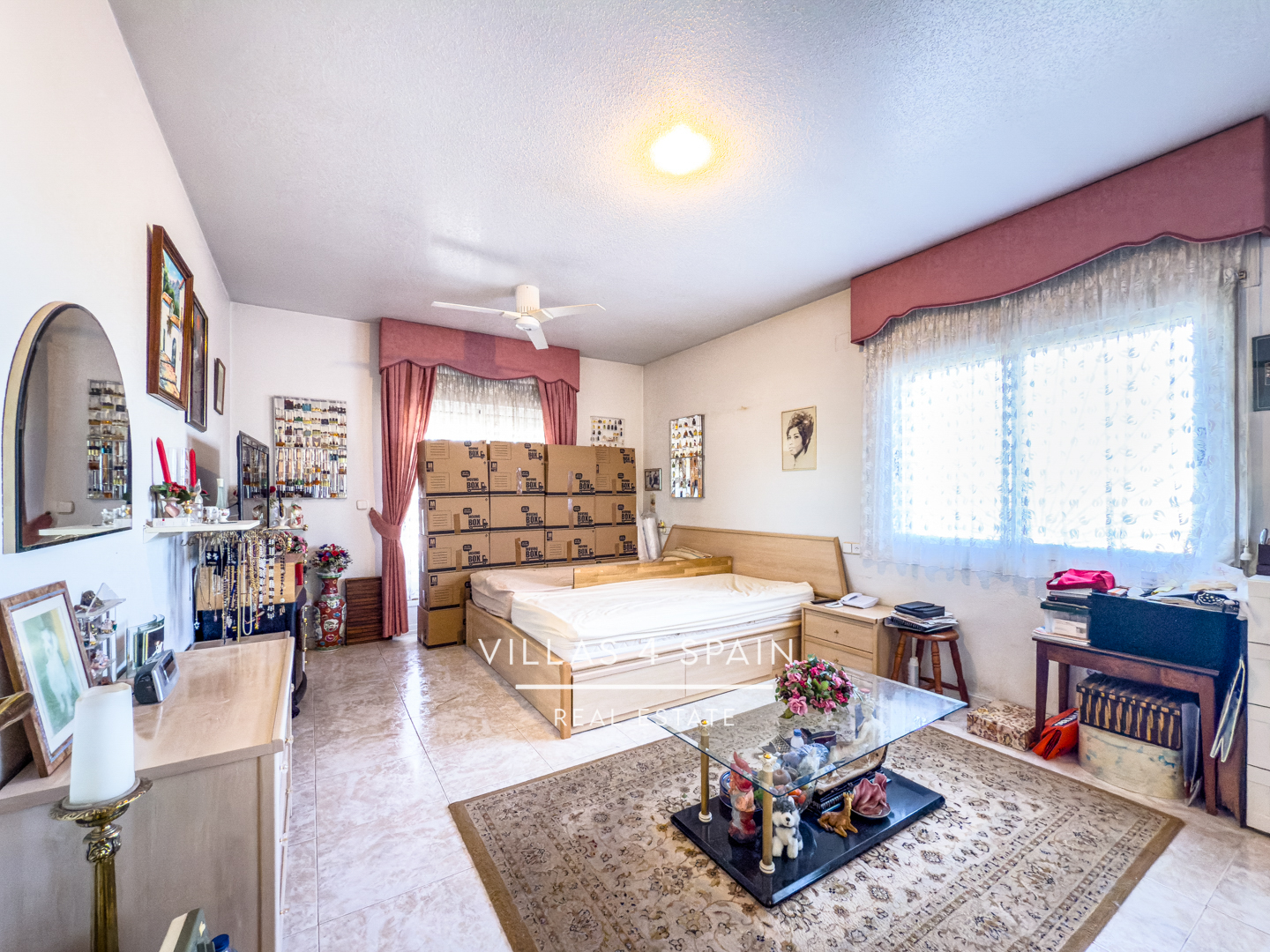 Resale - 4 Bedroom 3 Bathroom Villa In ciudad quesada La Marquesa Golf Course - av. del recorral  - Alicante