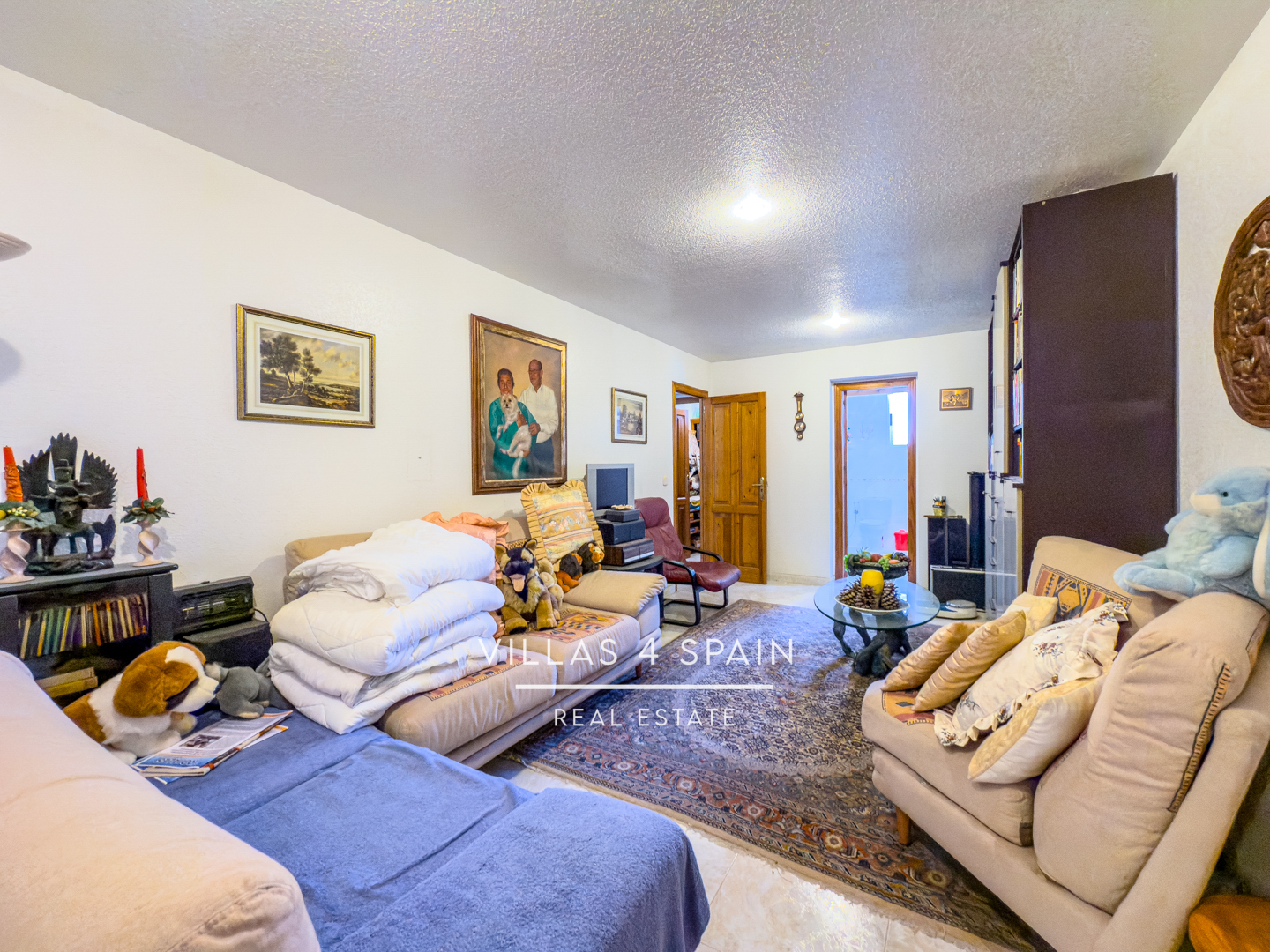 Resale - 4 Bedroom 3 Bathroom Villa In ciudad quesada La Marquesa Golf Course - av. del recorral  - Alicante