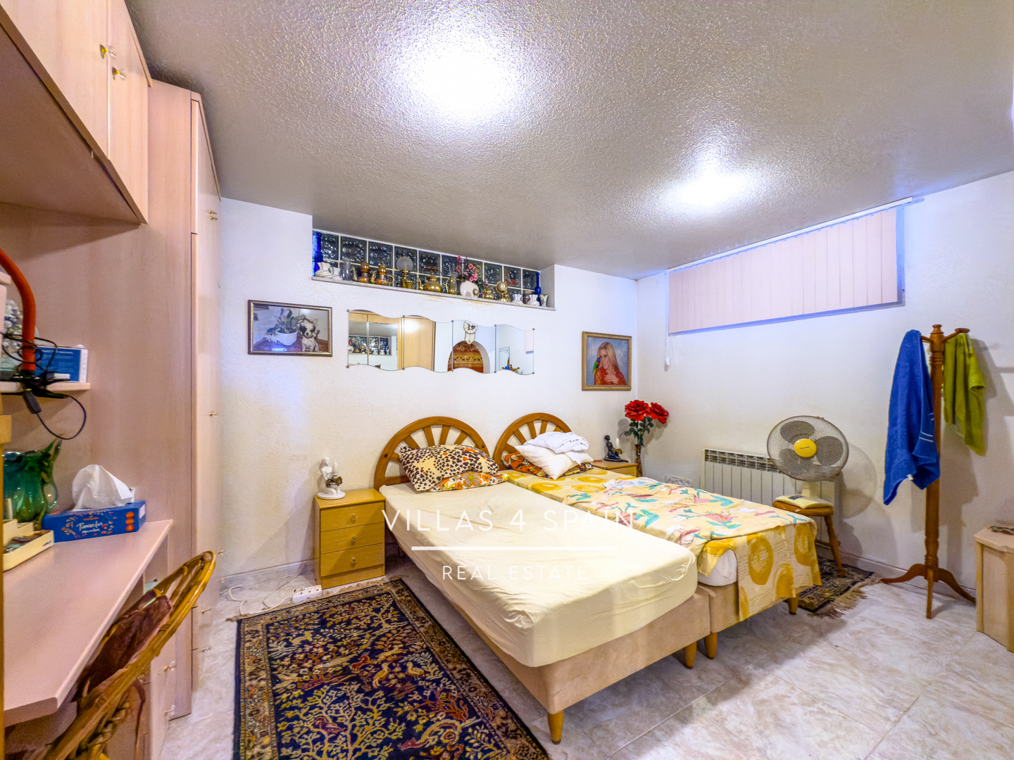 Resale - 4 Bedroom 3 Bathroom Villa In ciudad quesada La Marquesa Golf Course - av. del recorral  - Alicante