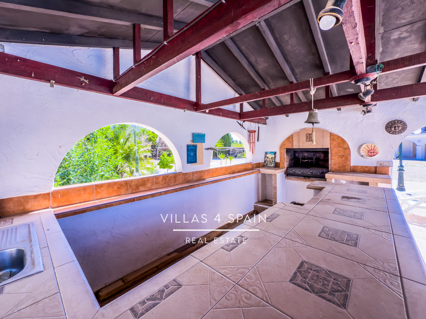 Resale - 12 Bedroom 6 bathroom villa with private pool in crevillente - Partida Ampla - Alicante