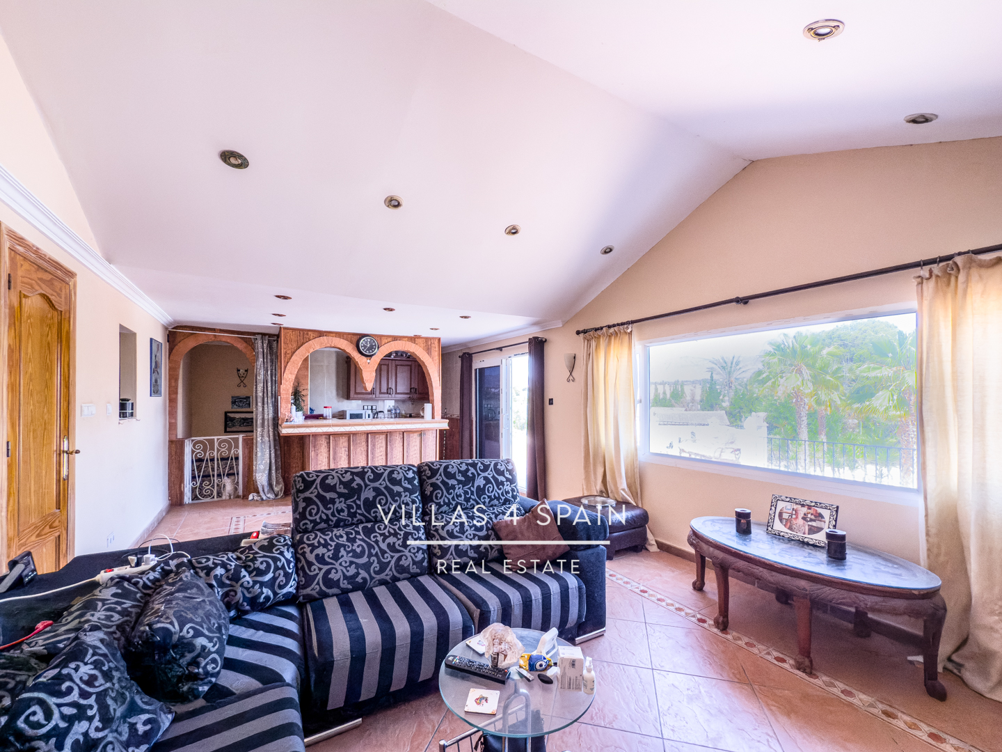 Resale - 12 Bedroom 6 bathroom villa with private pool in crevillente - Partida Ampla - Alicante