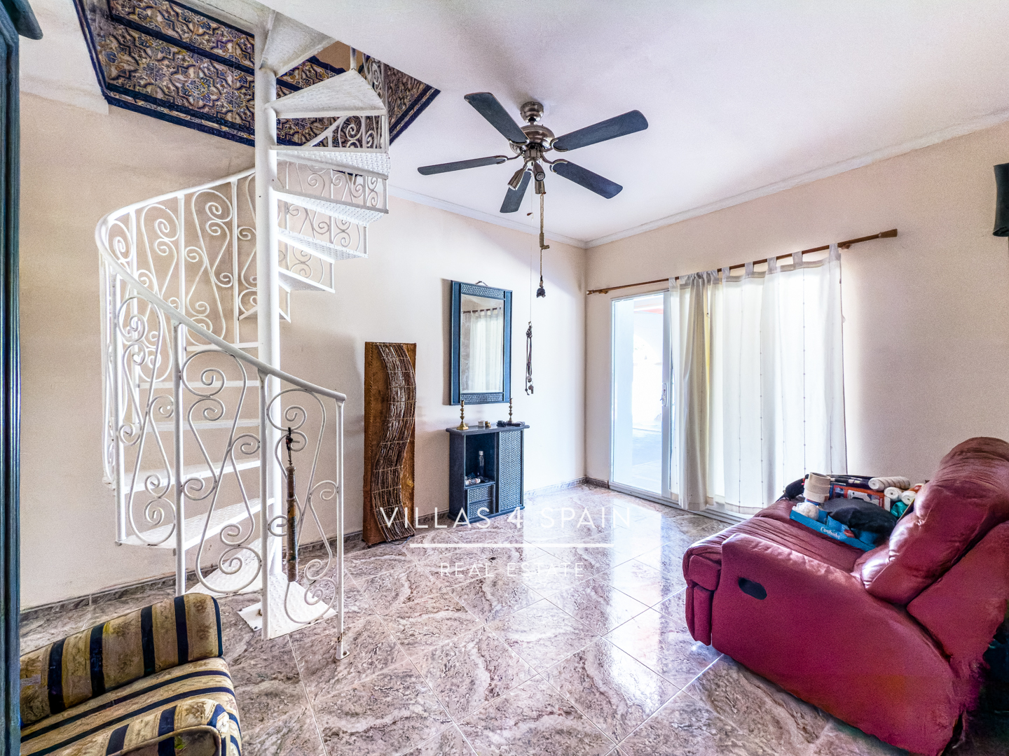 Resale - 12 Bedroom 6 bathroom villa with private pool in crevillente - Partida Ampla - Alicante