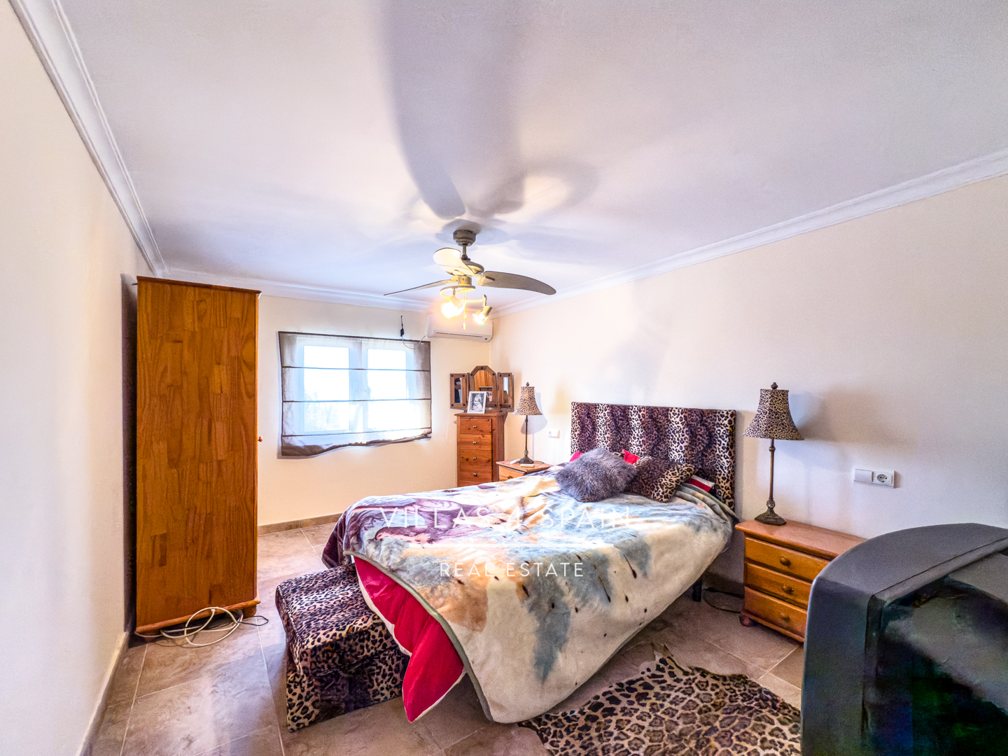 Resale - 12 Bedroom 6 bathroom villa with private pool in crevillente - Partida Ampla - Alicante