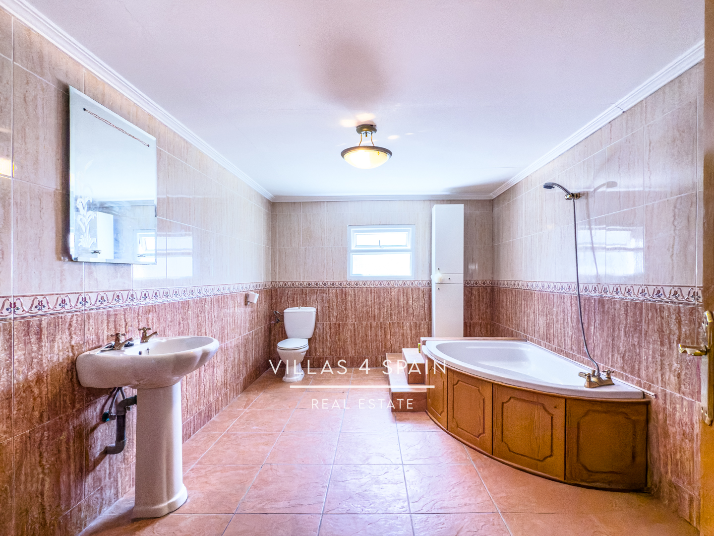 Resale - 12 Bedroom 6 bathroom villa with private pool in crevillente - Partida Ampla - Alicante