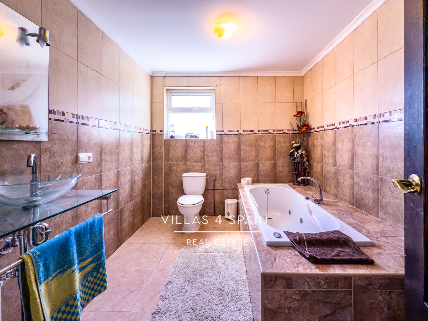 Resale - 12 Bedroom 6 bathroom villa with private pool in crevillente - Partida Ampla - Alicante