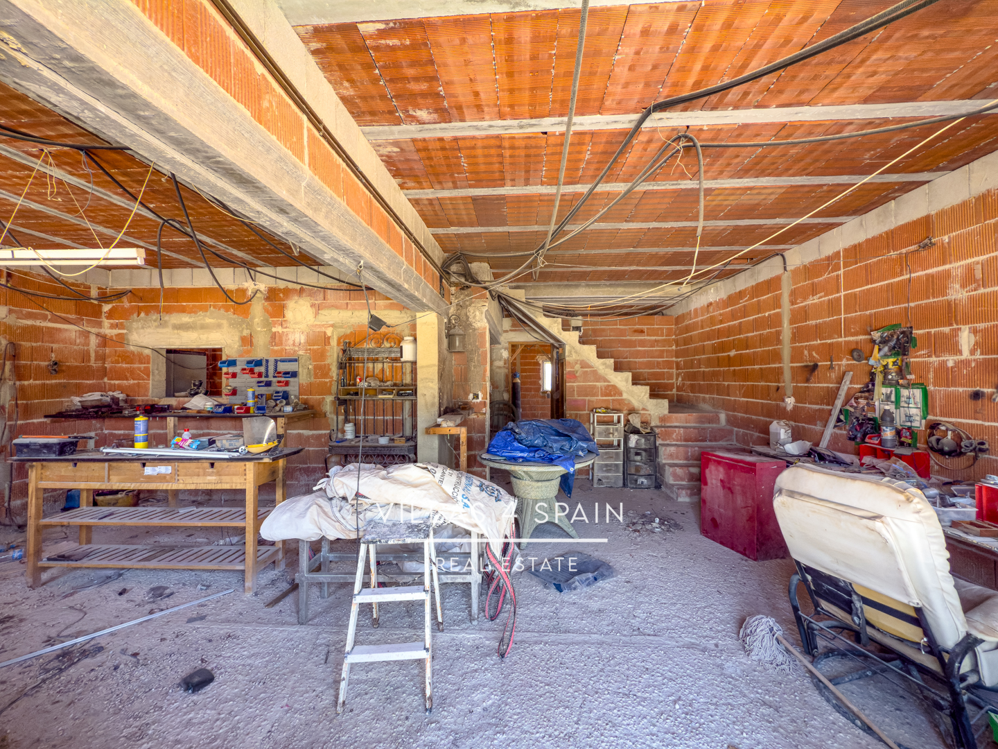 Resale - 12 Bedroom 6 bathroom villa with private pool in crevillente - Partida Ampla - Alicante