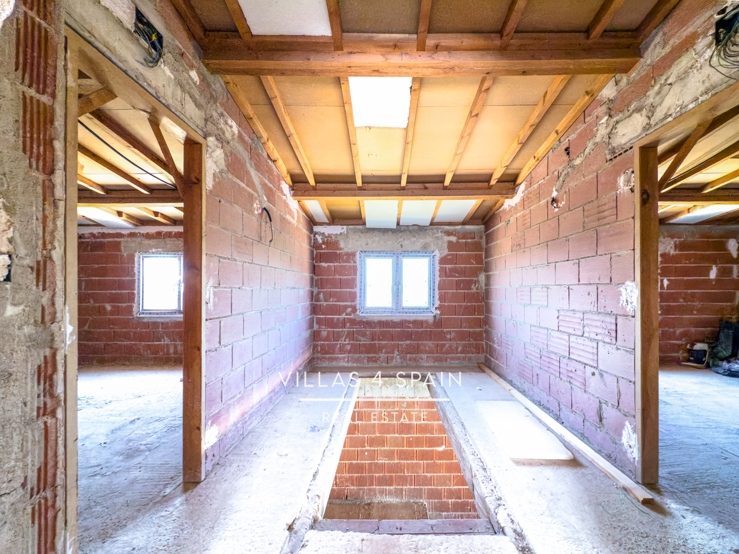 Resale - 12 Bedroom 6 bathroom villa with private pool in crevillente - Partida Ampla - Alicante