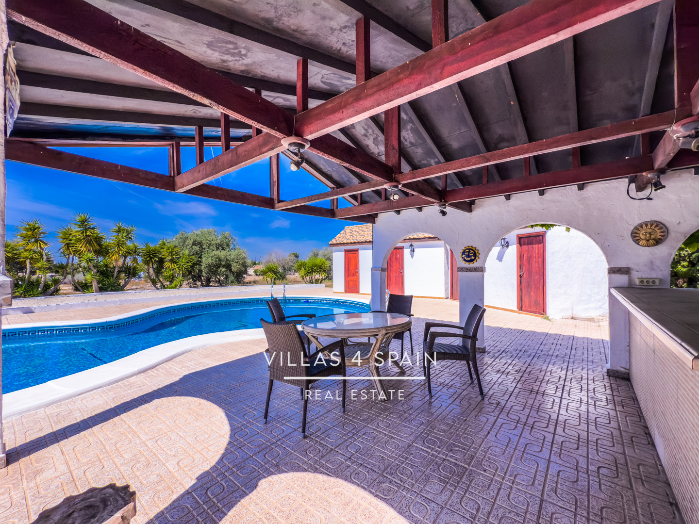 Resale - 12 Bedroom 6 bathroom villa with private pool in crevillente - Partida Ampla - Alicante