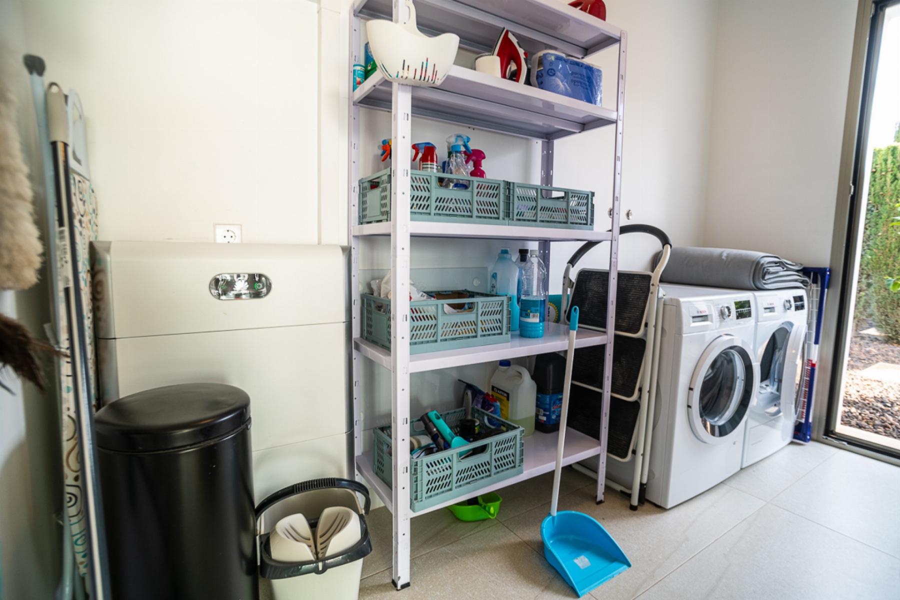 Resale - 4 Bedroom 2 Bathroom Villa in Orihuela Costa - Orihuela Costa - Alicante