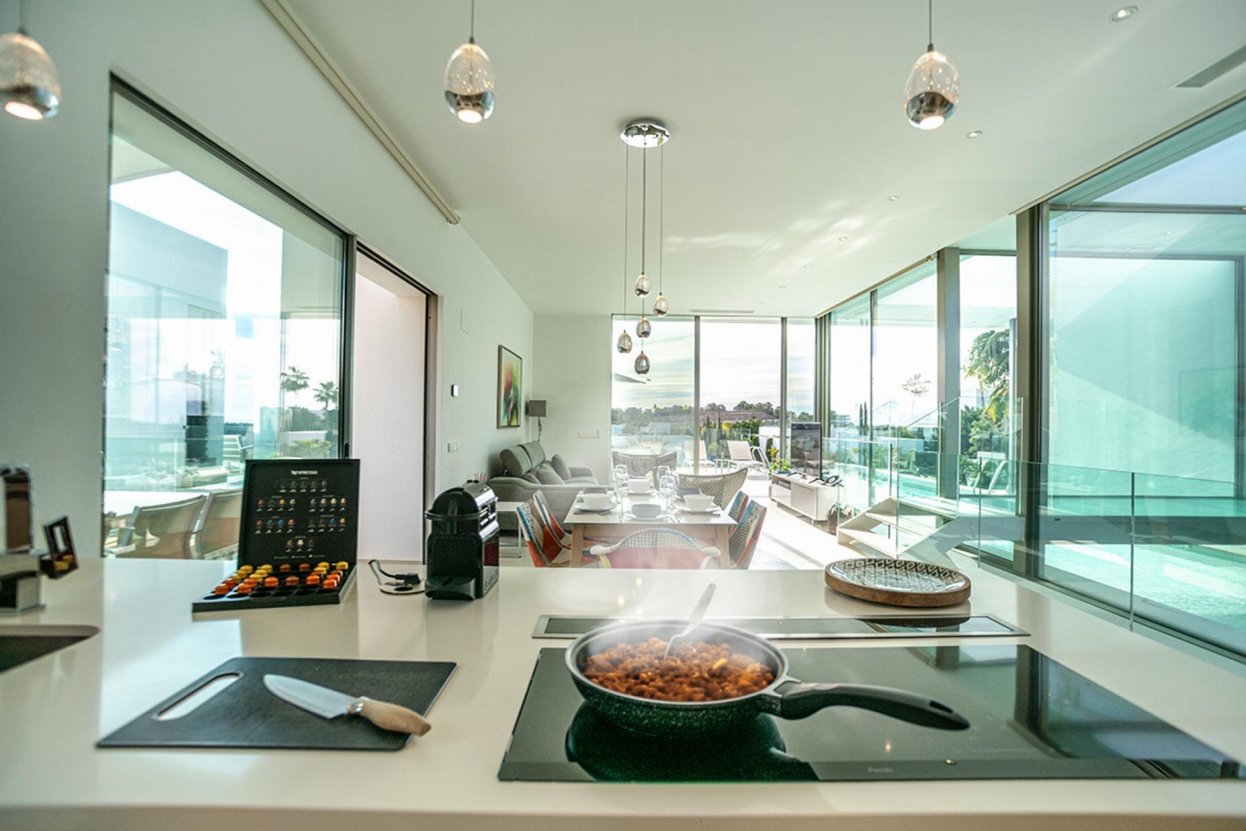 Resale - 4 Bedroom 2 Bathroom Villa in Orihuela Costa - Orihuela Costa - Alicante