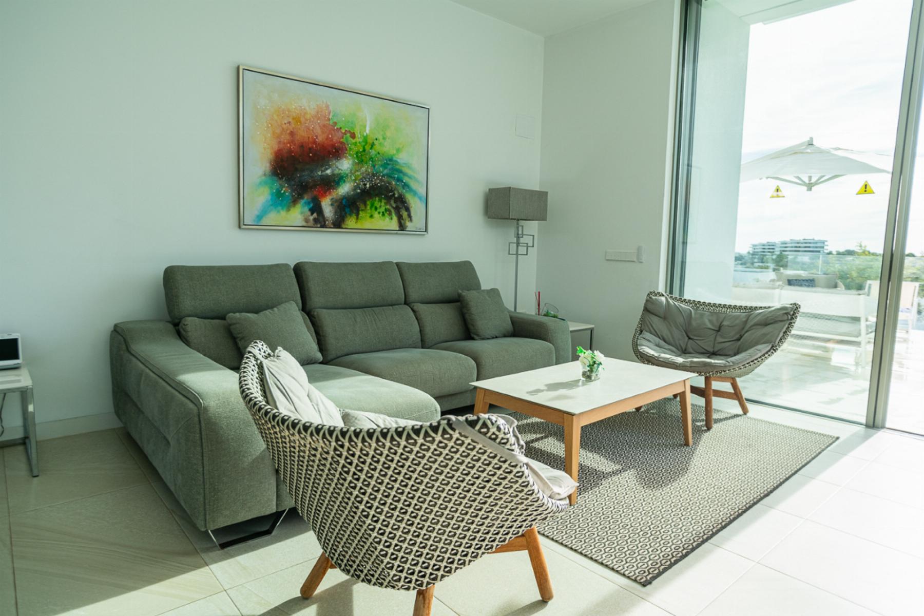 Resale - 4 Bedroom 2 Bathroom Villa in Orihuela Costa - Orihuela Costa - Alicante