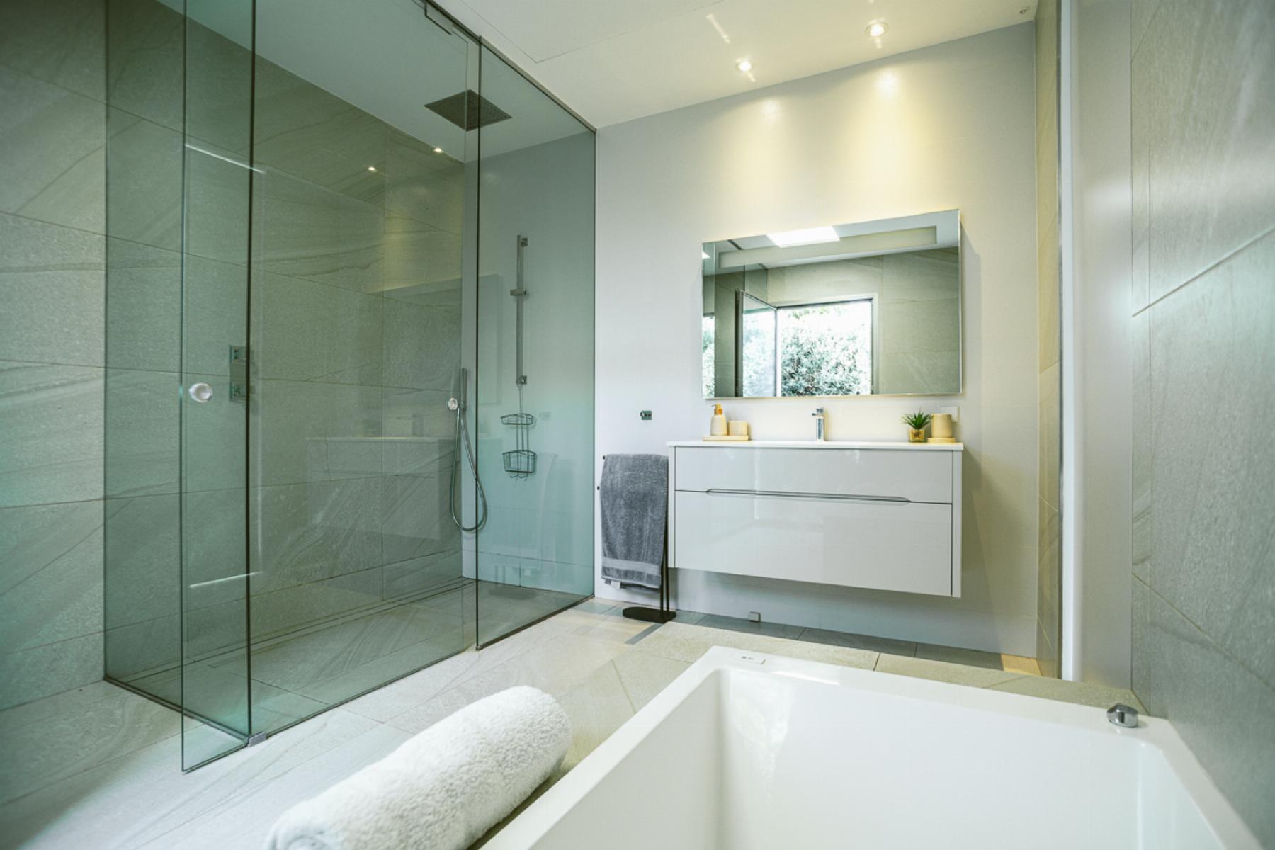 Resale - 4 Bedroom 2 Bathroom Villa in Orihuela Costa - Orihuela Costa - Alicante