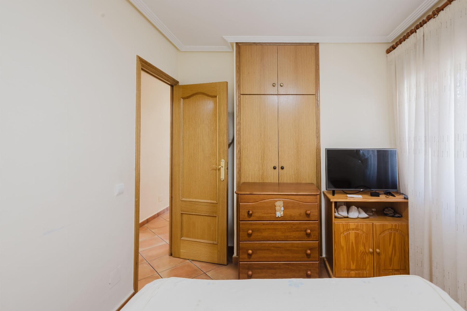 Resale - 3 Bedroom 1 Bathroom Bungalow in Torrevieja - PLAYA DE LA MATA - Alicante