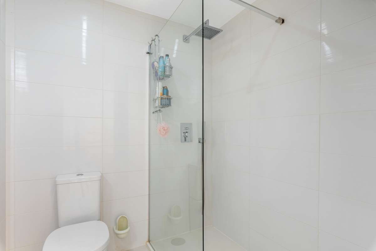 Resale - 2 Bedroom 2 Bathroom Apartment in Villamartín -  - Alicante